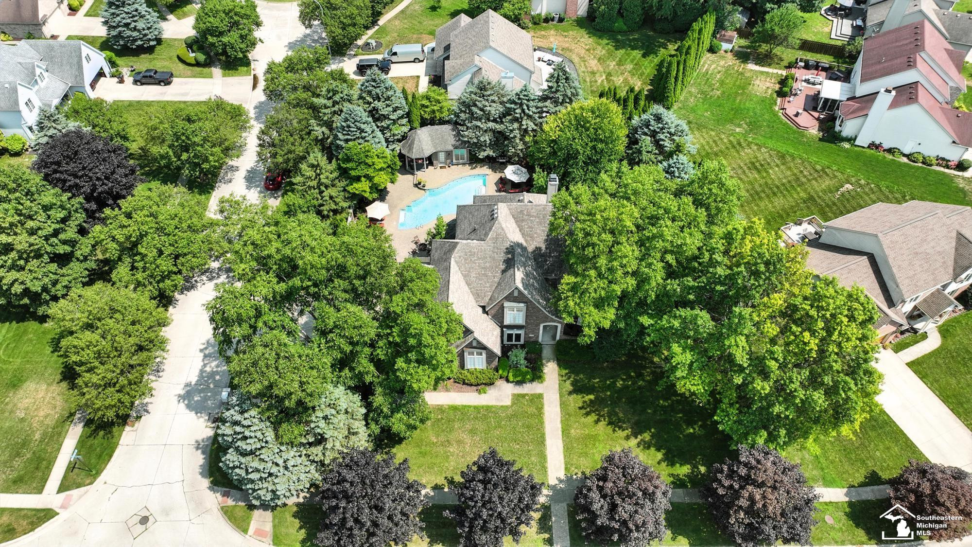 510 Ave De Lafayette Avenue, Monroe, MI 48162 — Photo 10