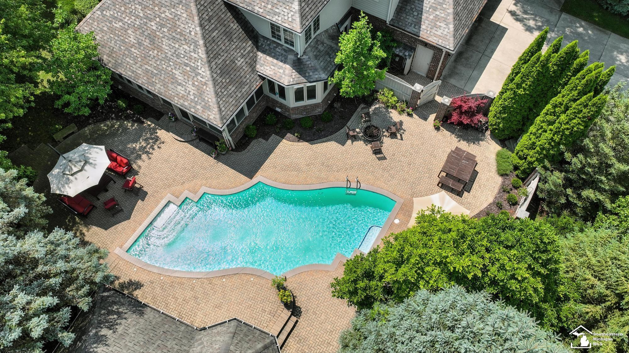 510 Ave De Lafayette Avenue, Monroe, MI 48162 — Photo 13