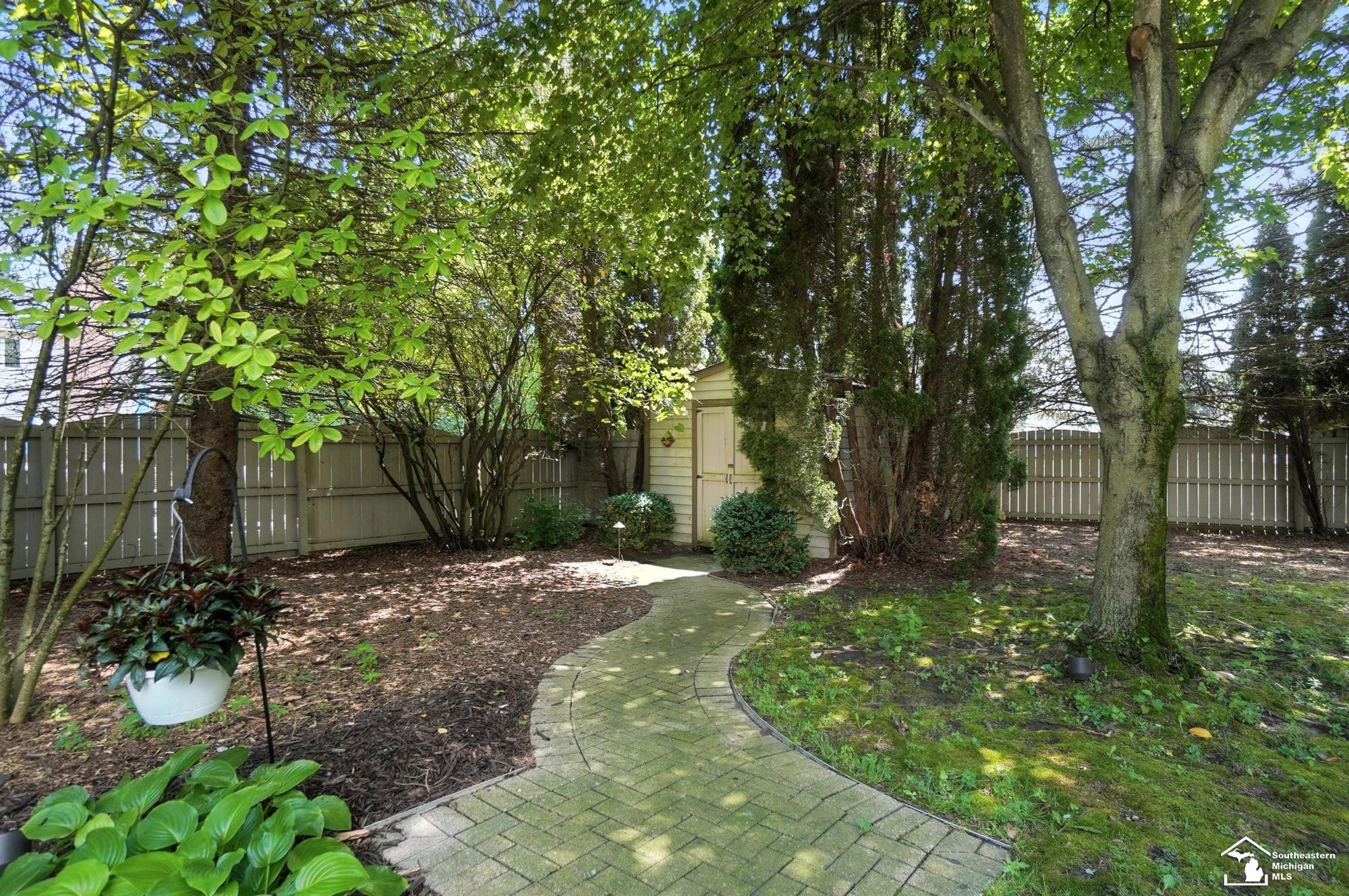 510 Ave De Lafayette Avenue, Monroe, MI 48162 — Photo 97