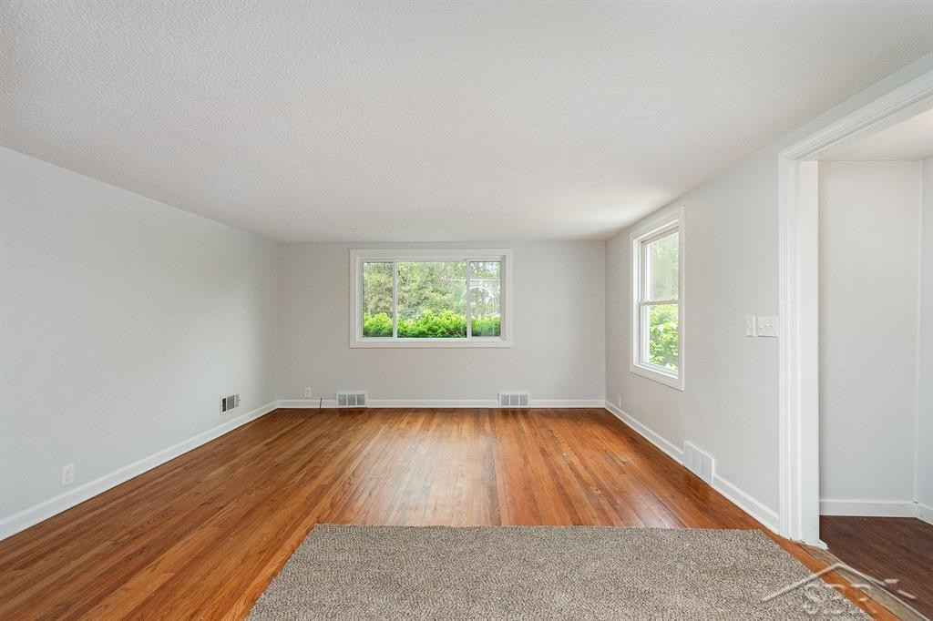 810 E Remus Road, Mount Pleasant, MI 48858 — Photo 4