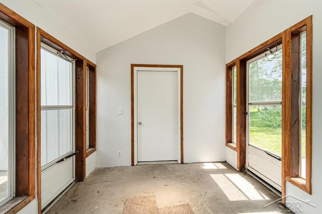 810 E Remus Road, Mount Pleasant, MI 48858 — Photo 20