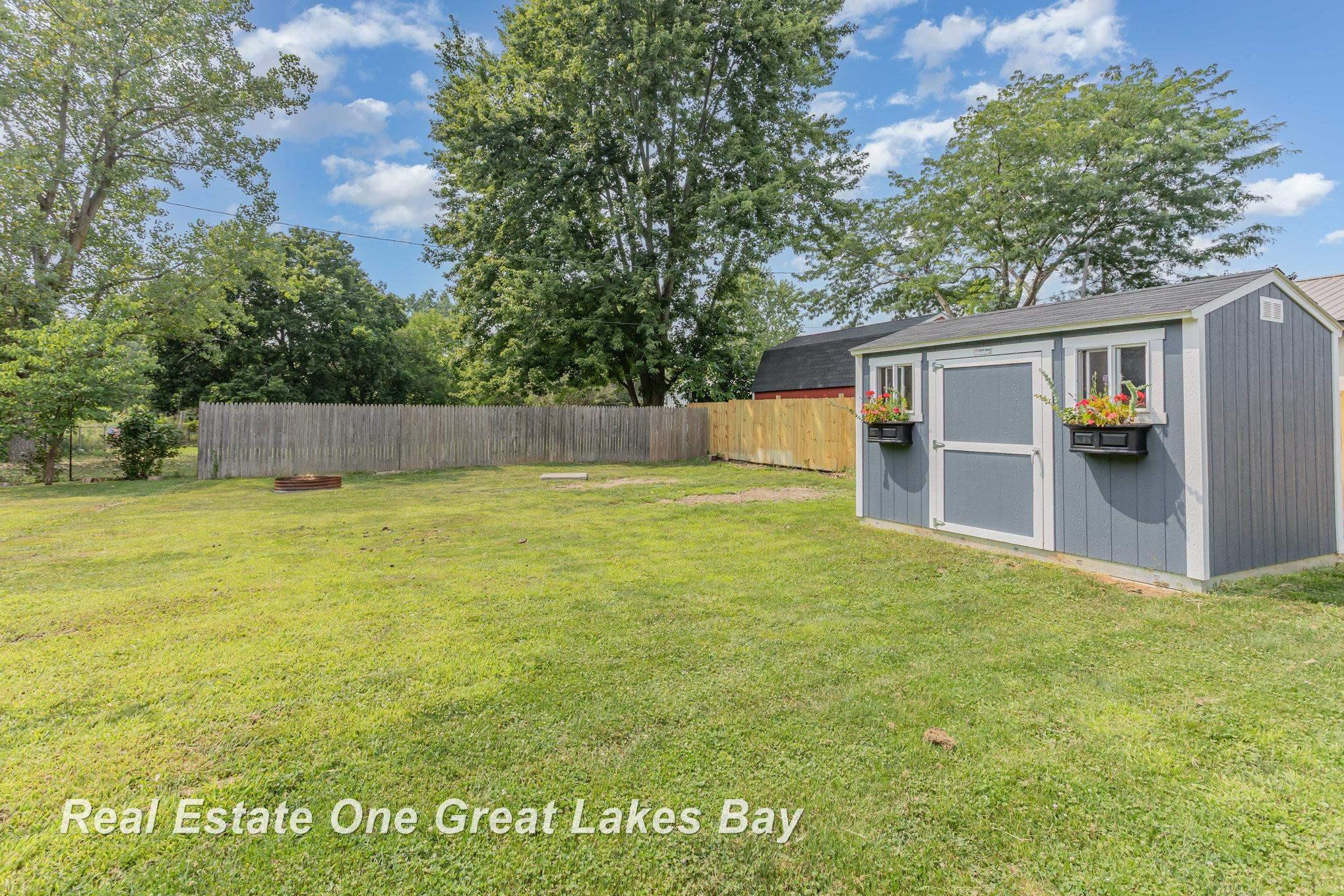 131 E 6th Street, Oakley, MI 48649 — Photo 5