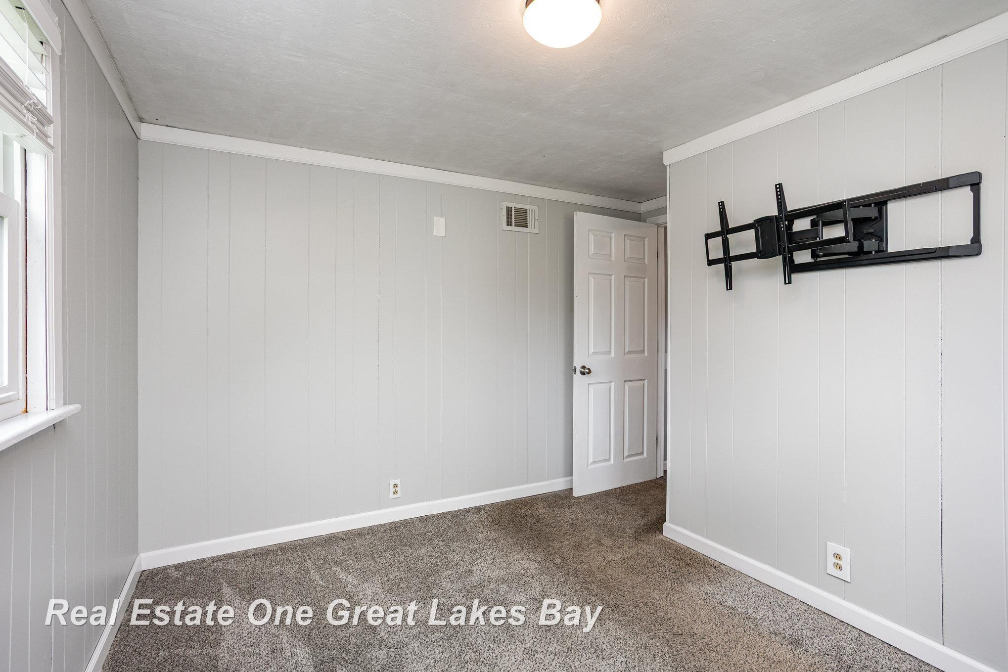 131 E 6th Street, Oakley, MI 48649 — Photo 13