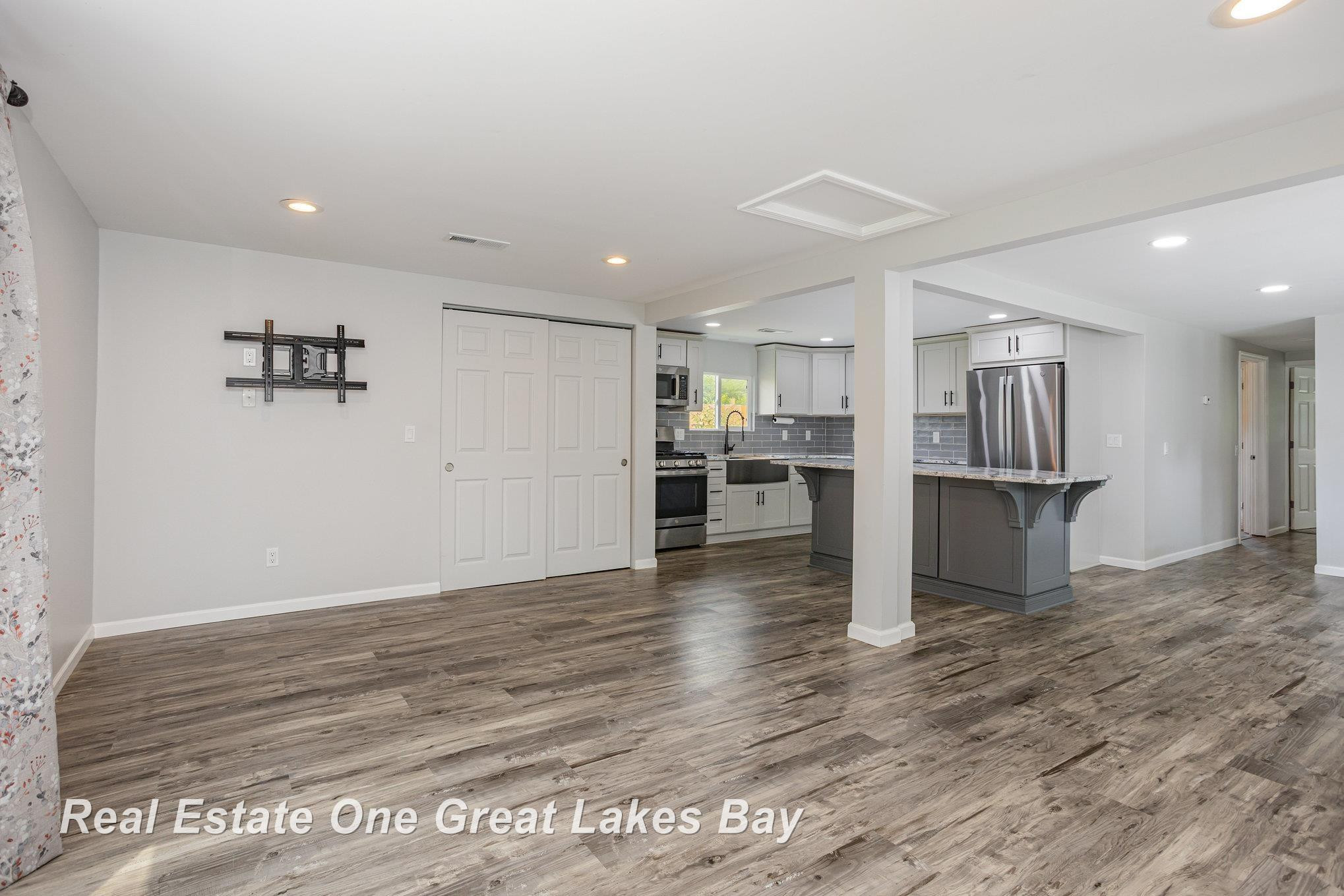 131 E 6th Street, Oakley, MI 48649 — Photo 21