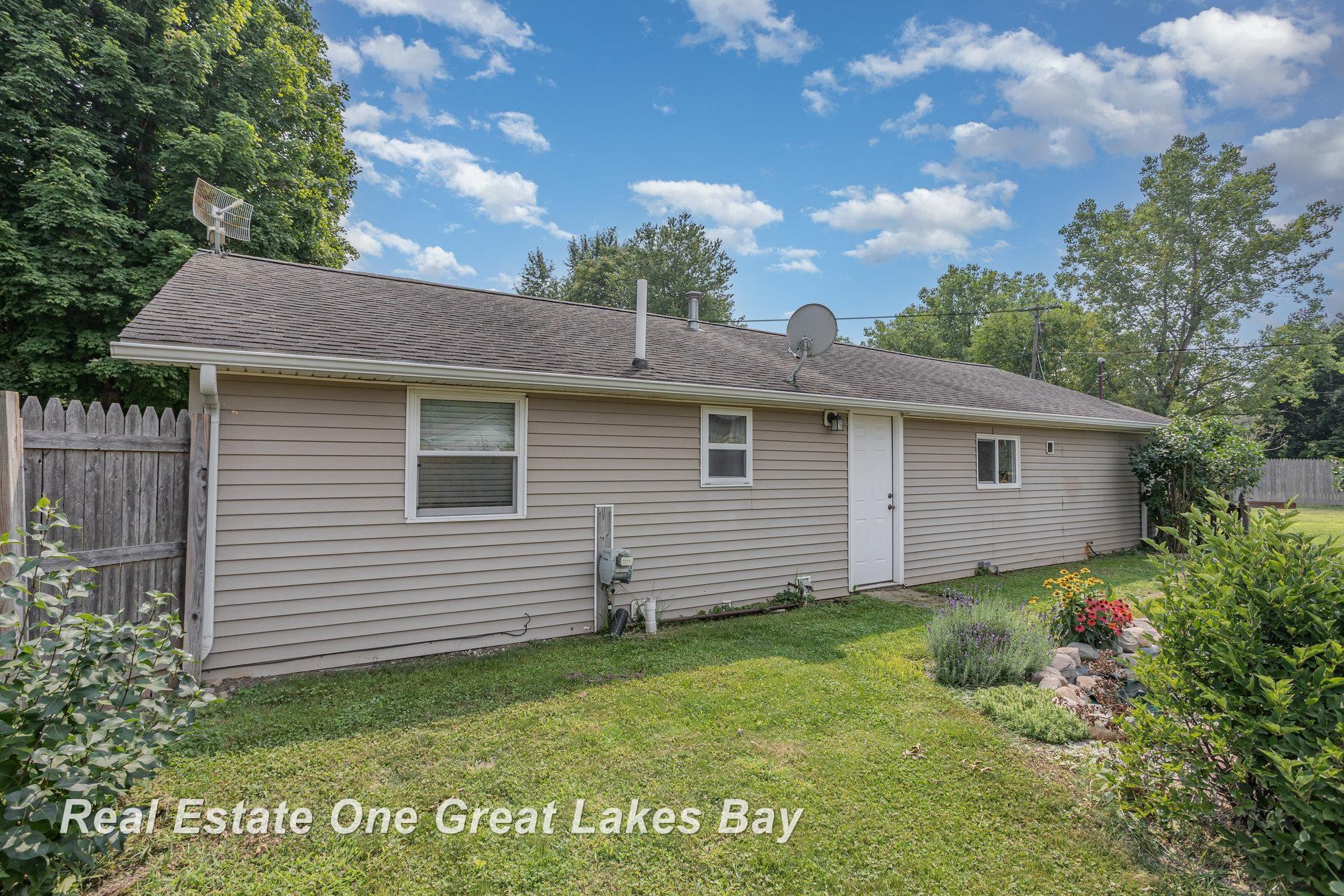 131 E 6th Street, Oakley, MI 48649 — Photo 24