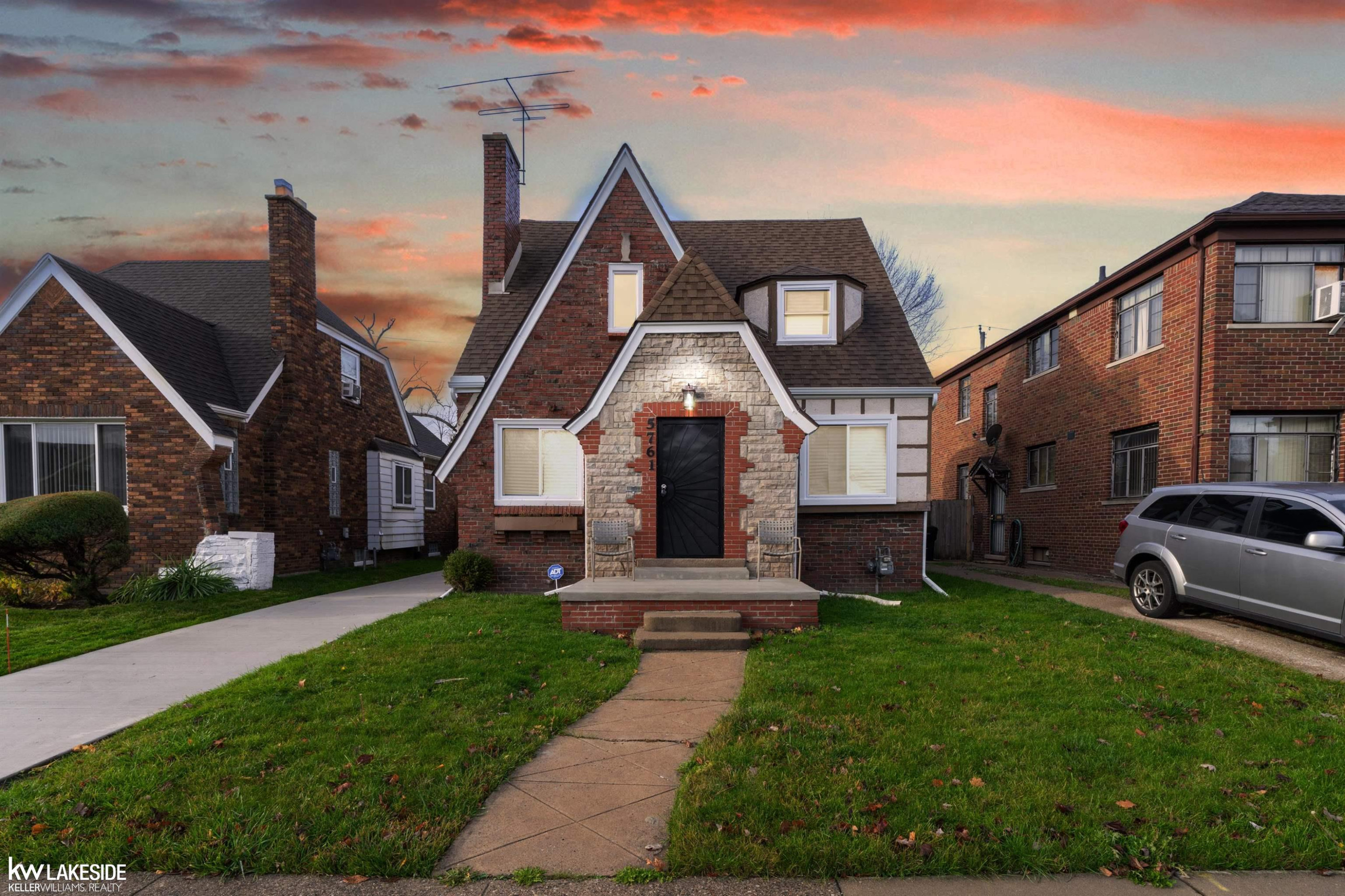 5761 Devonshire Road, Detroit, MI 48224 — Photo 2