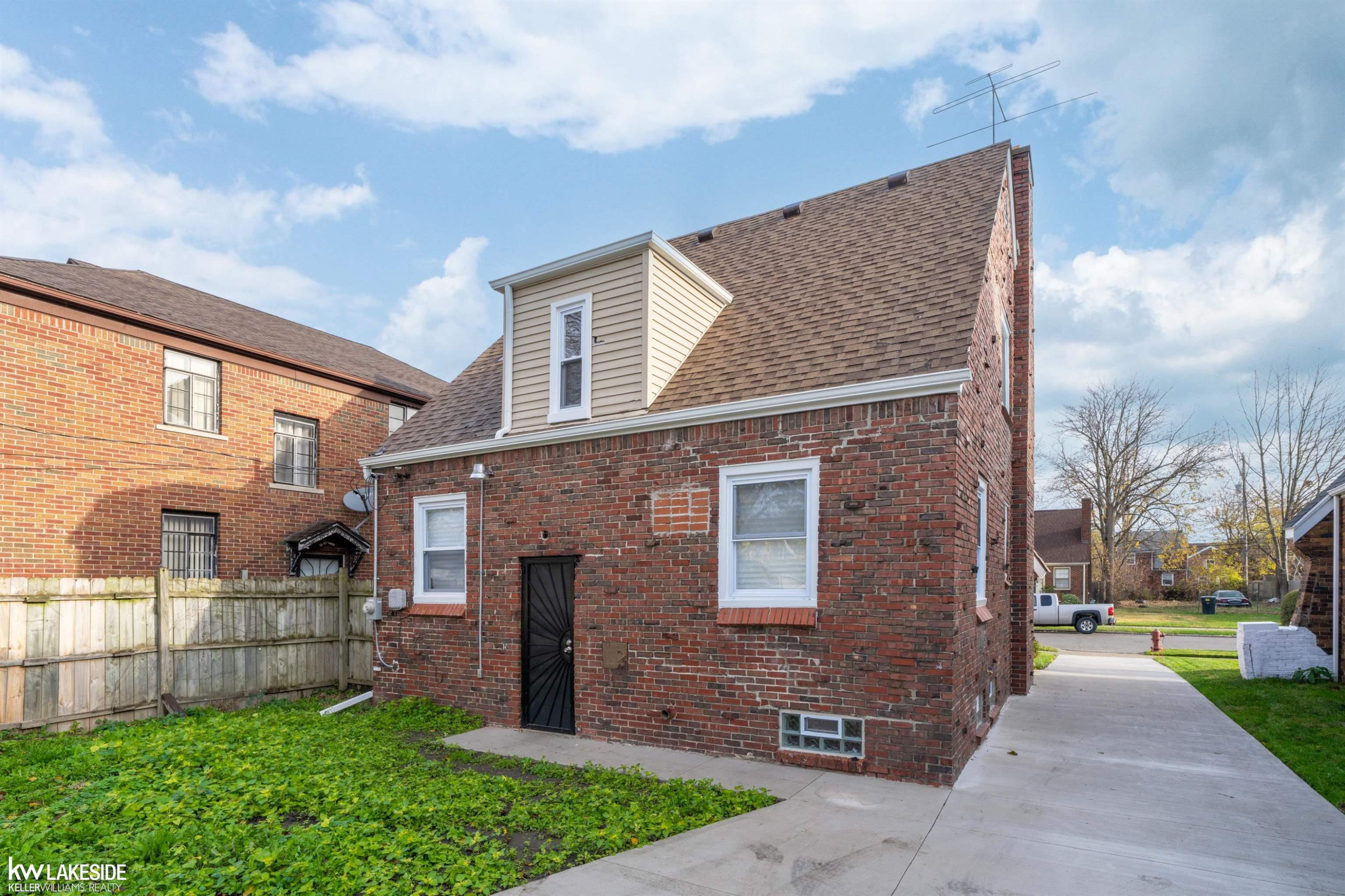 5761 Devonshire Road, Detroit, MI 48224 — Photo 21