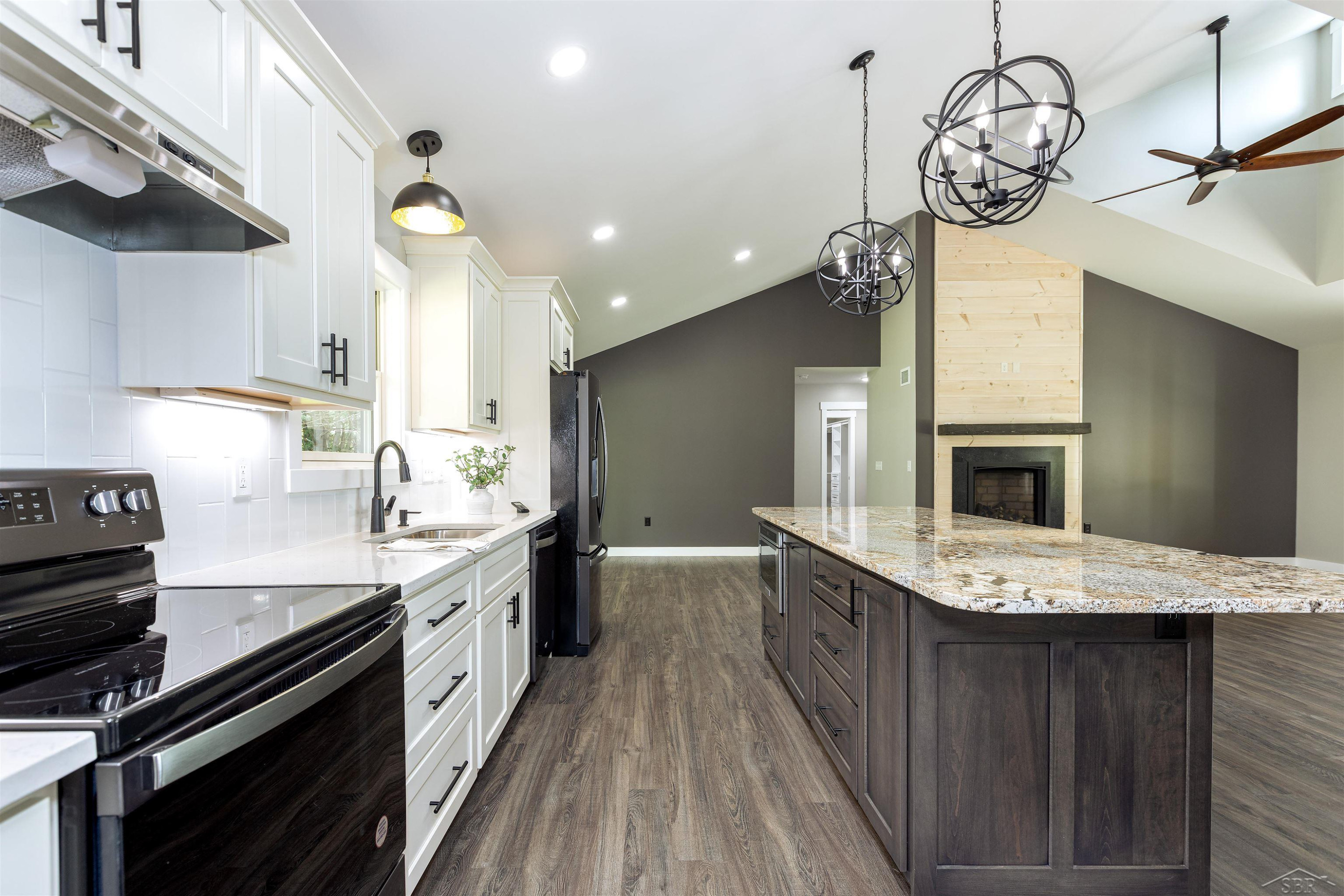 2291 E Maple Road, Clare, MI 48617 — Photo 4