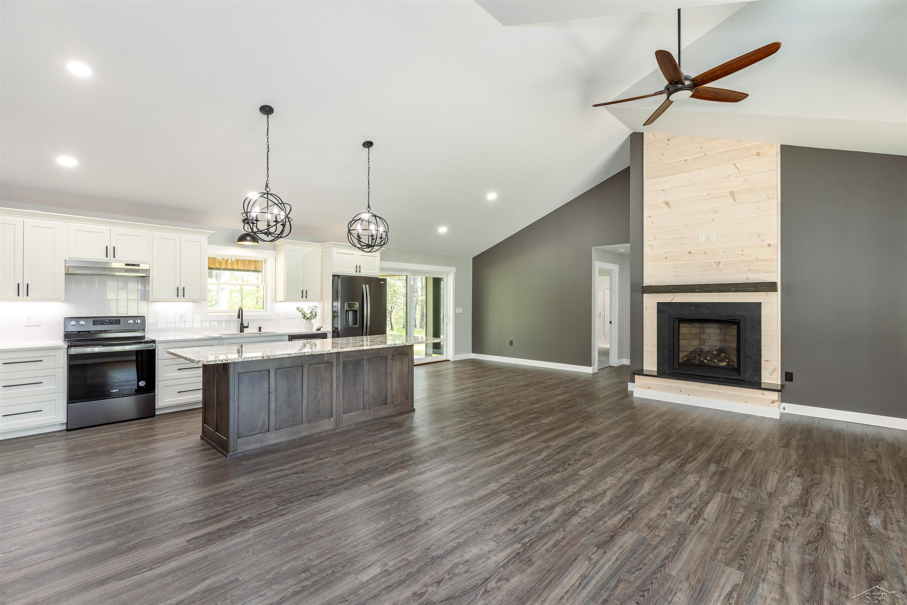 2291 E Maple Road, Clare, MI 48617 — Photo 12