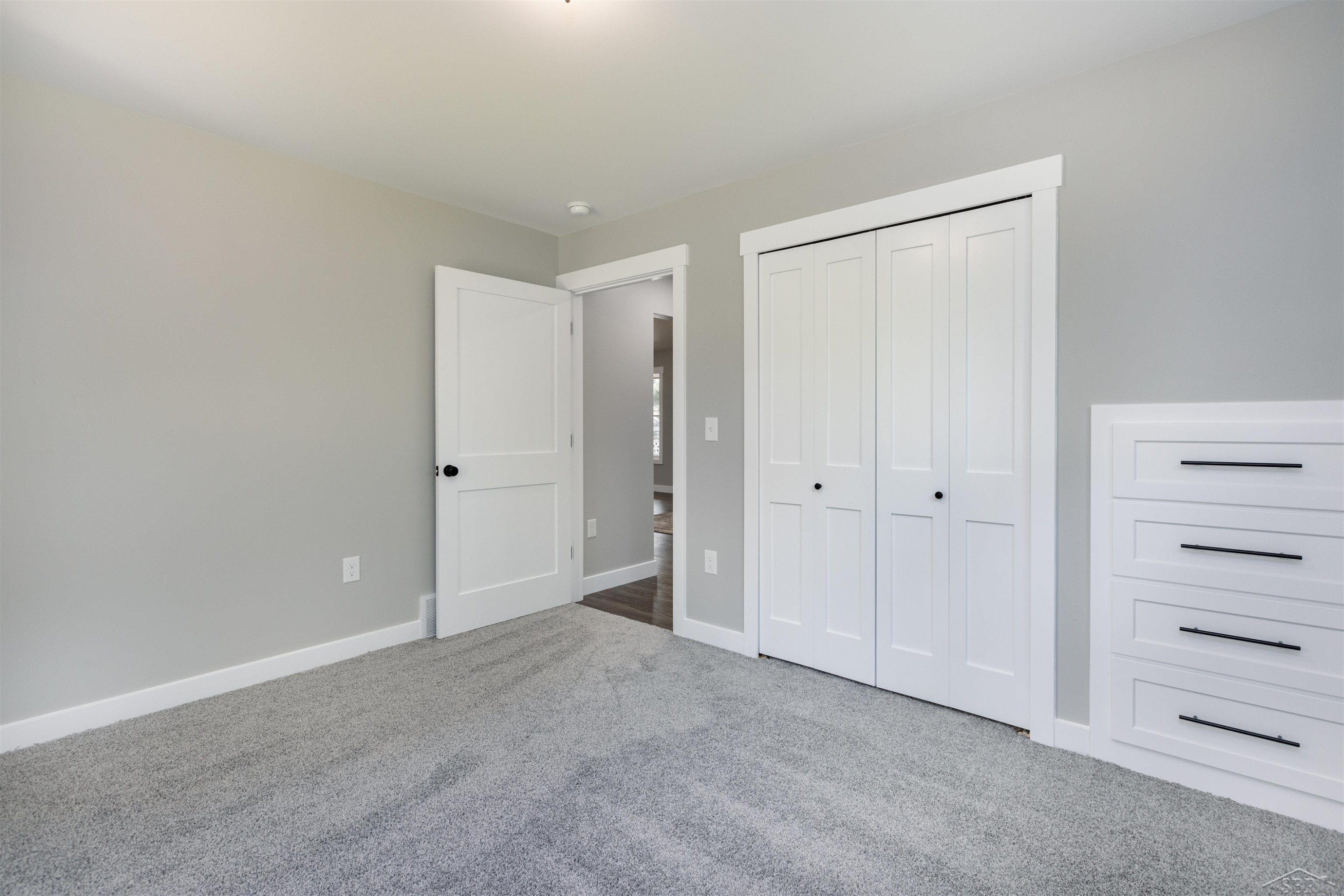 2291 E Maple Road, Clare, MI 48617 — Photo 29