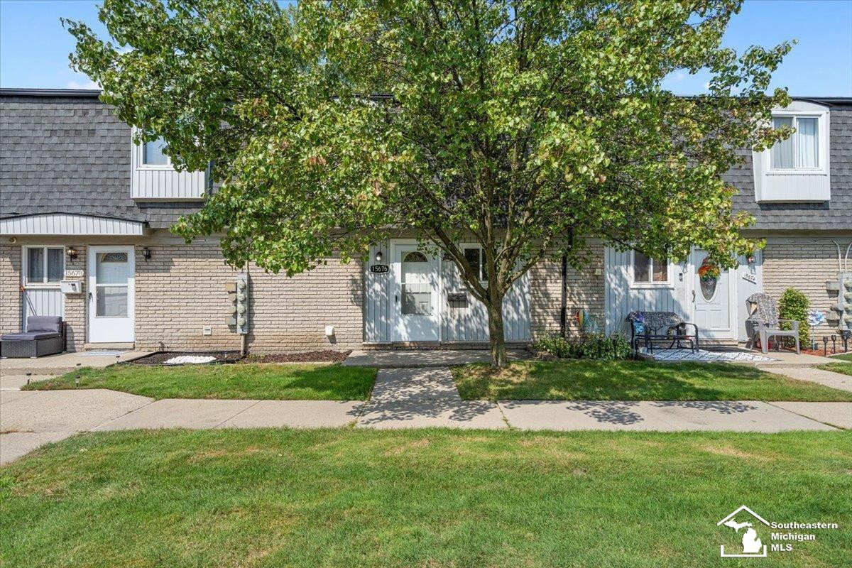 15676 Dupage Boulevard, Taylor, MI 48180 — Photo 2