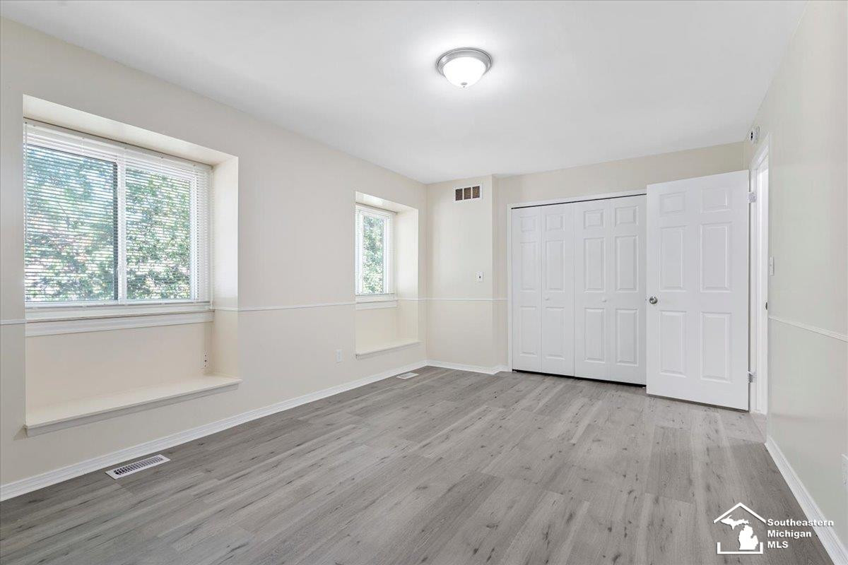 15676 Dupage Boulevard, Taylor, MI 48180 — Photo 15
