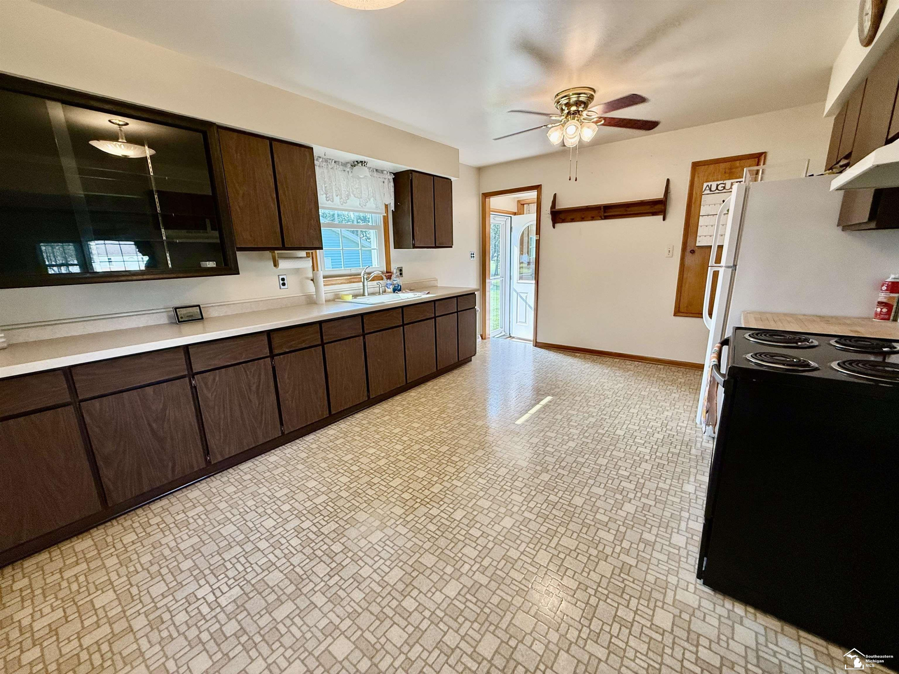 11595 Grafton Road, Carleton, MI 48117 — Photo 5