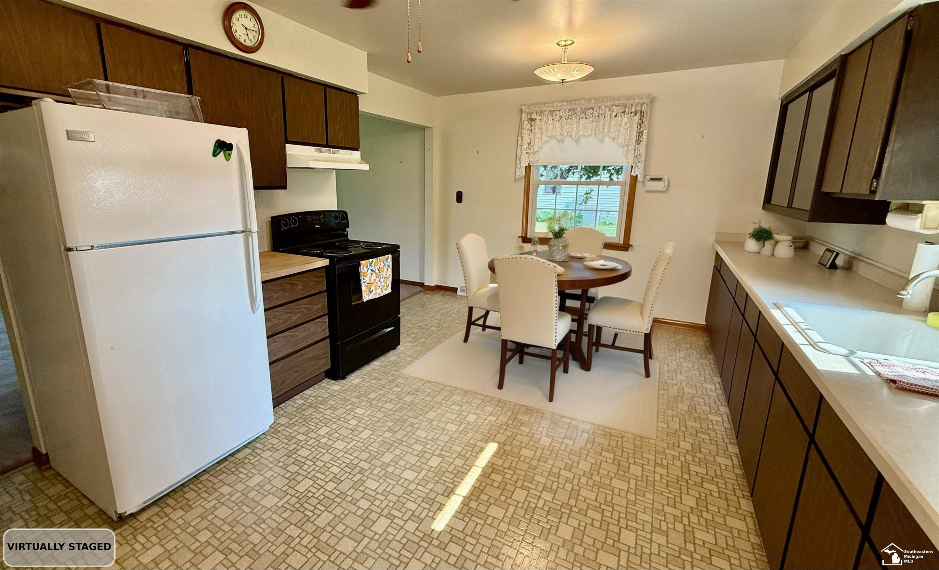 11595 Grafton Road, Carleton, MI 48117 — Photo 8