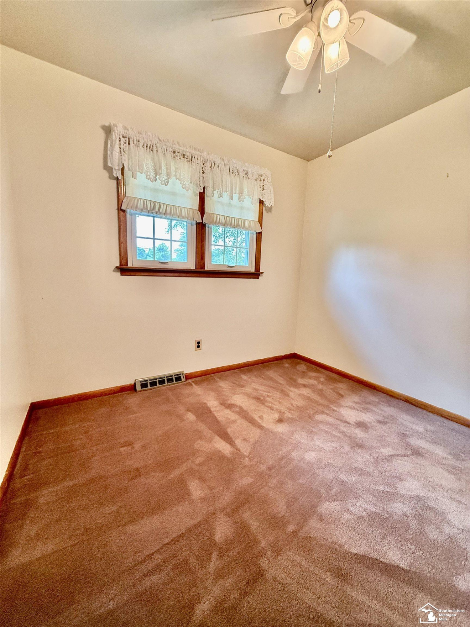 11595 Grafton Road, Carleton, MI 48117 — Photo 23