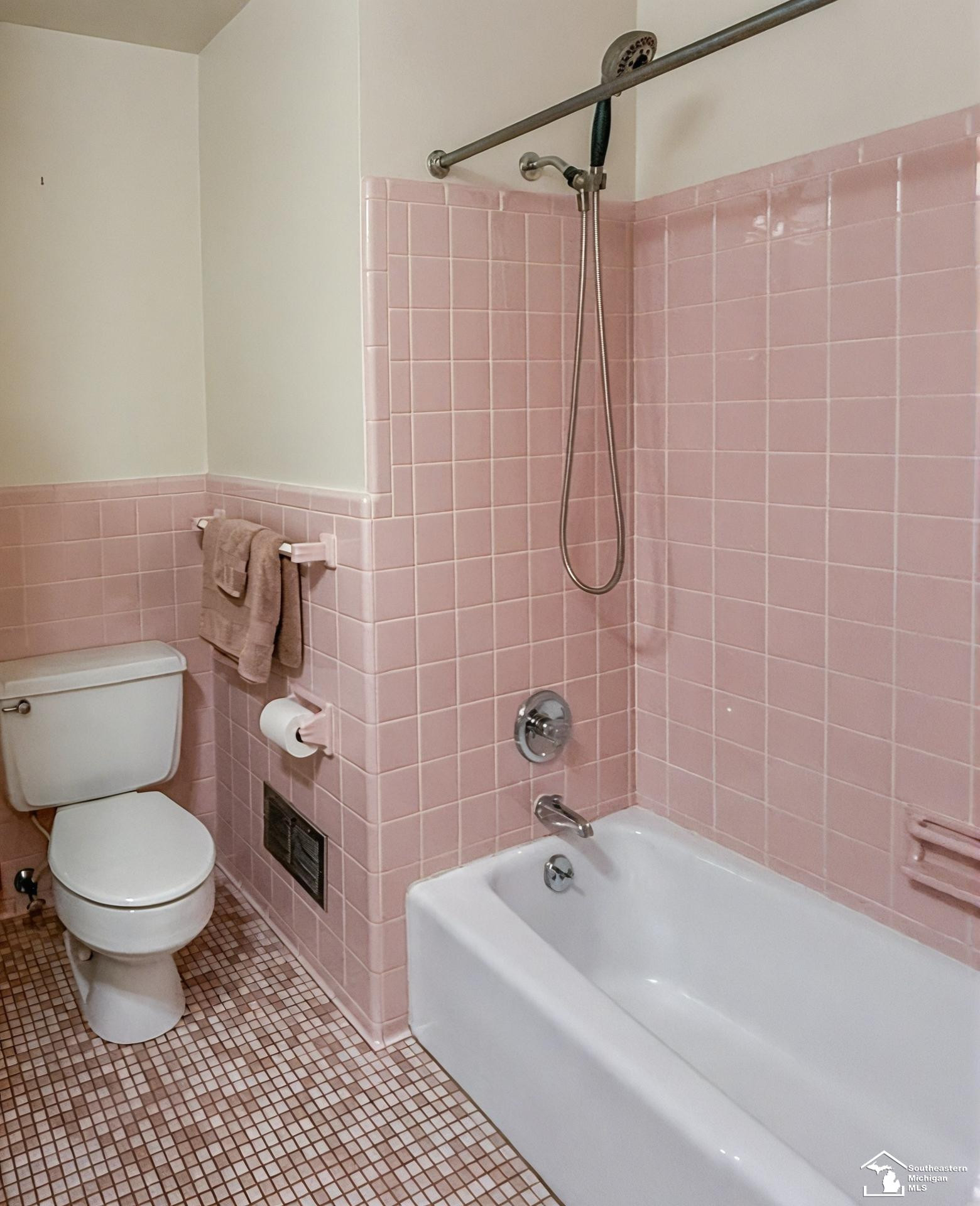 11595 Grafton Road, Carleton, MI 48117 — Photo 26