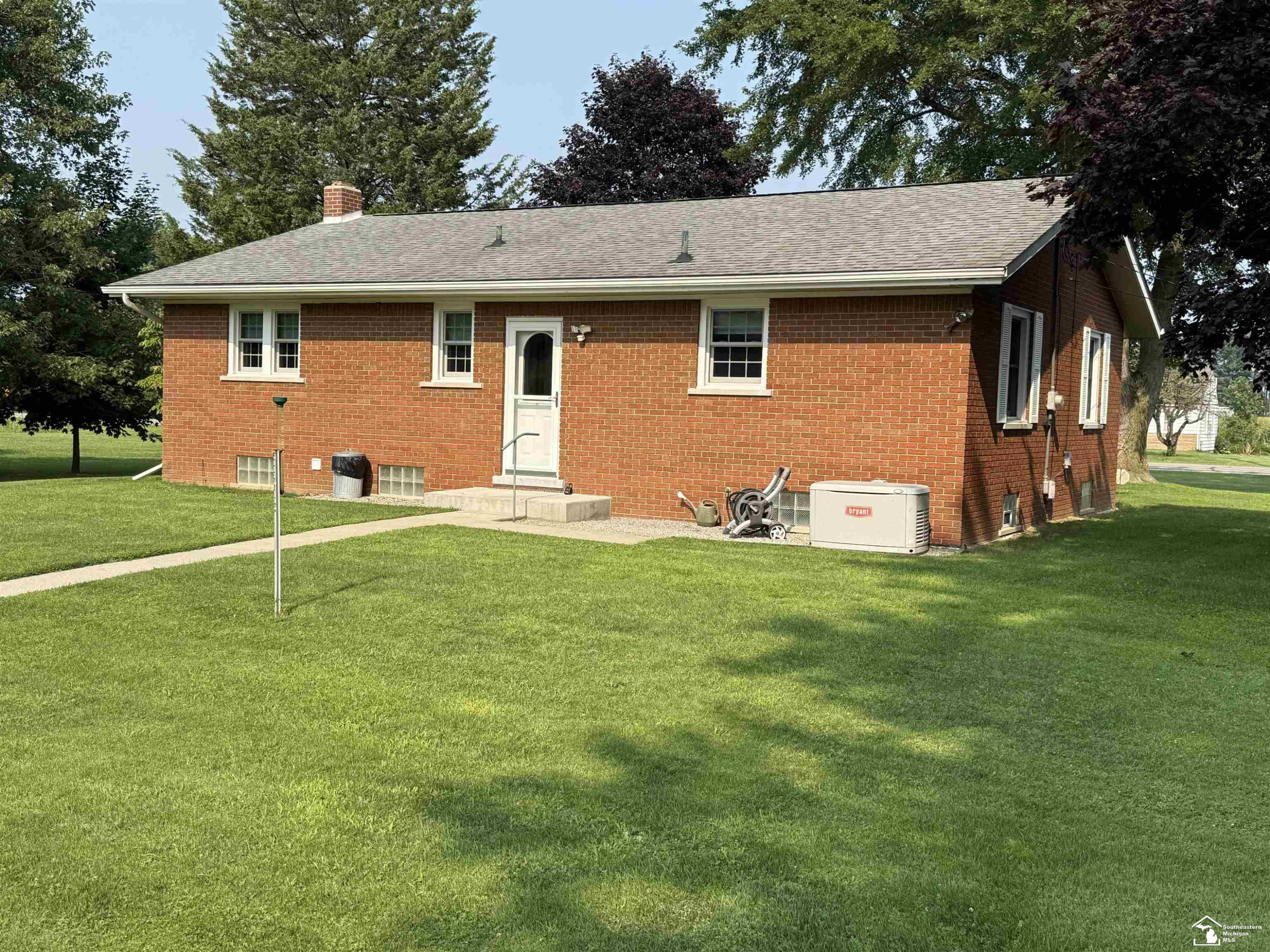 11595 Grafton Road, Carleton, MI 48117 — Photo 31