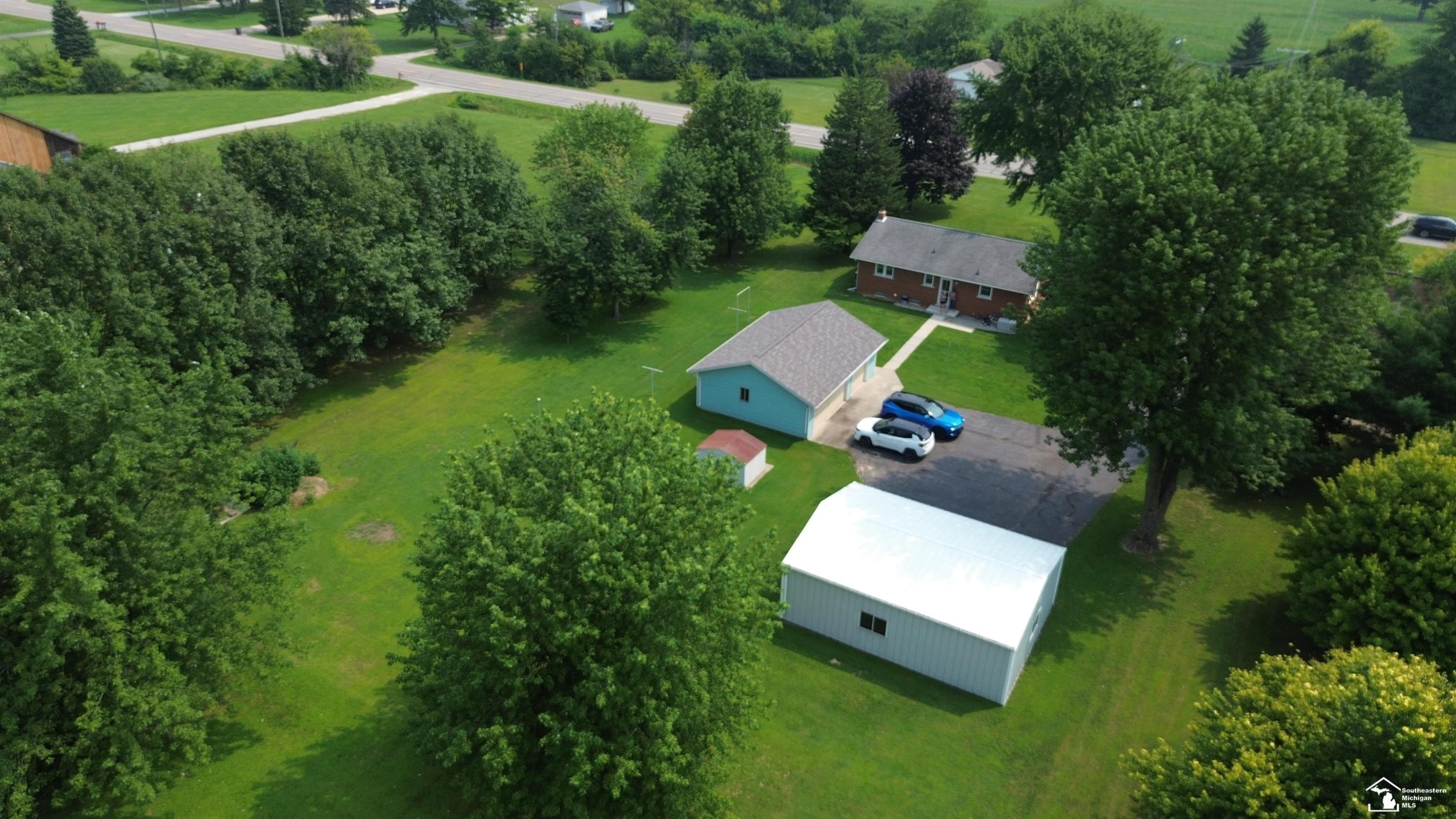11595 Grafton Road, Carleton, MI 48117 — Photo 41