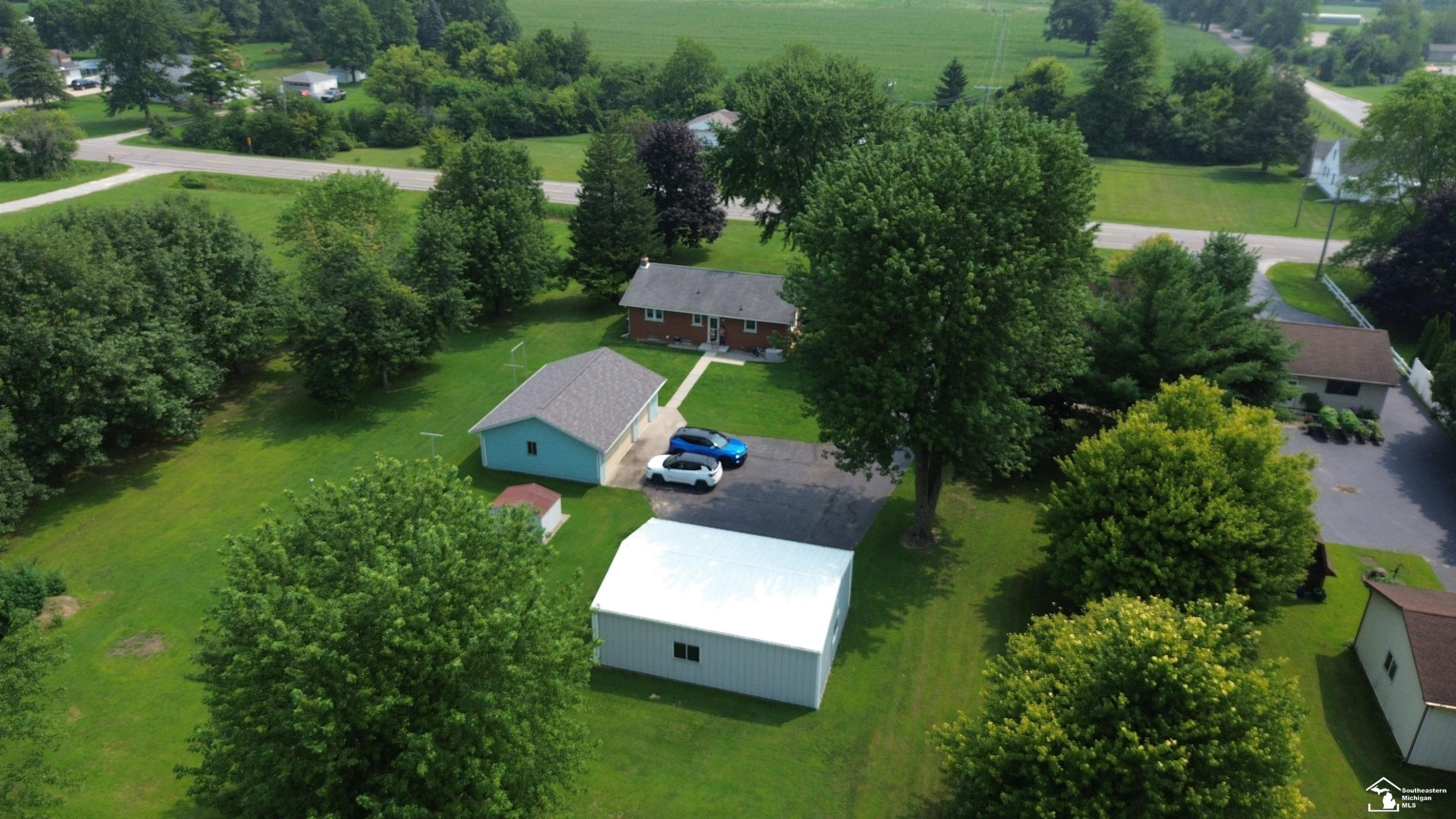 11595 Grafton Road, Carleton, MI 48117 — Photo 43