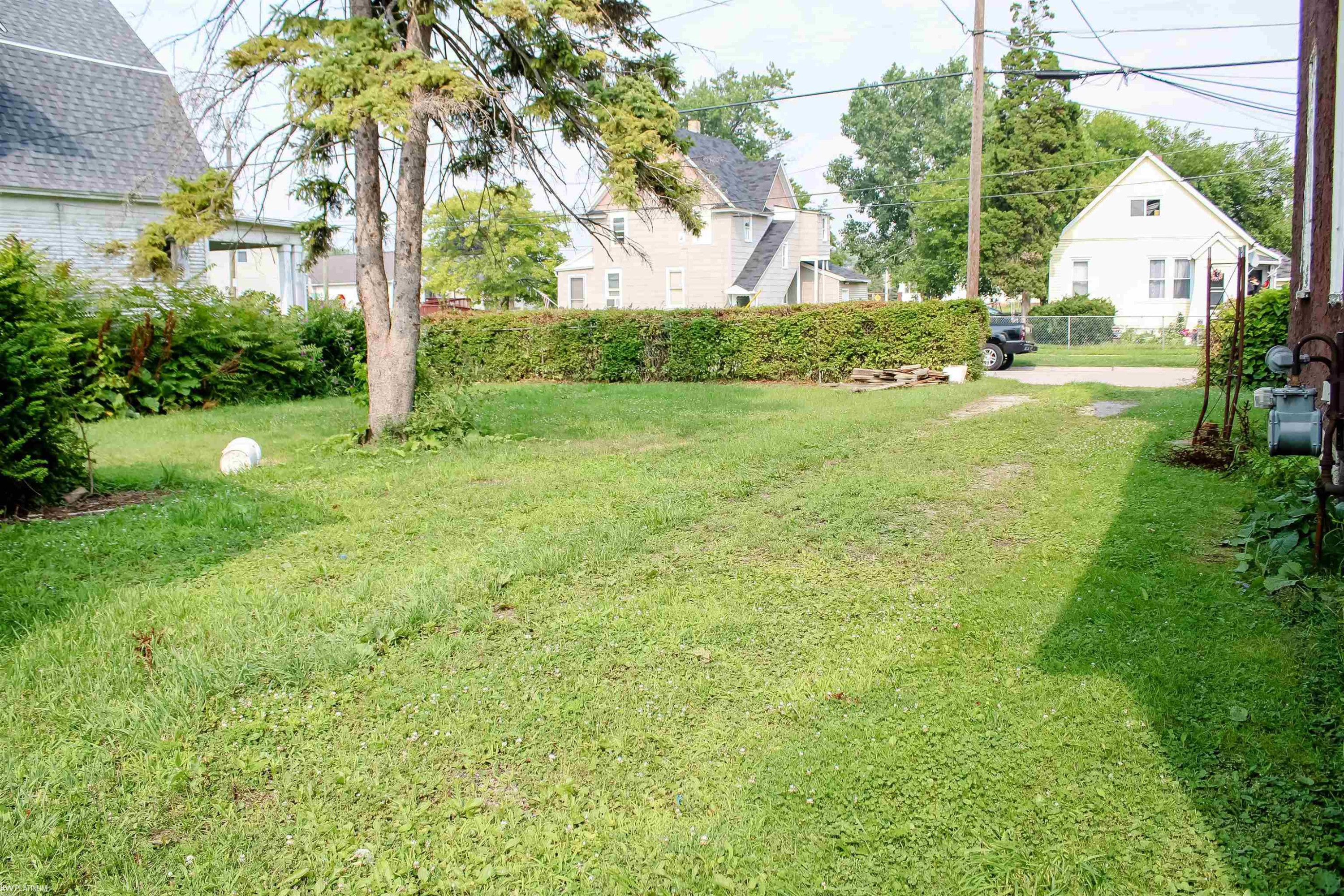 443 11th Street, Port Huron, MI 48060 — Photo 7