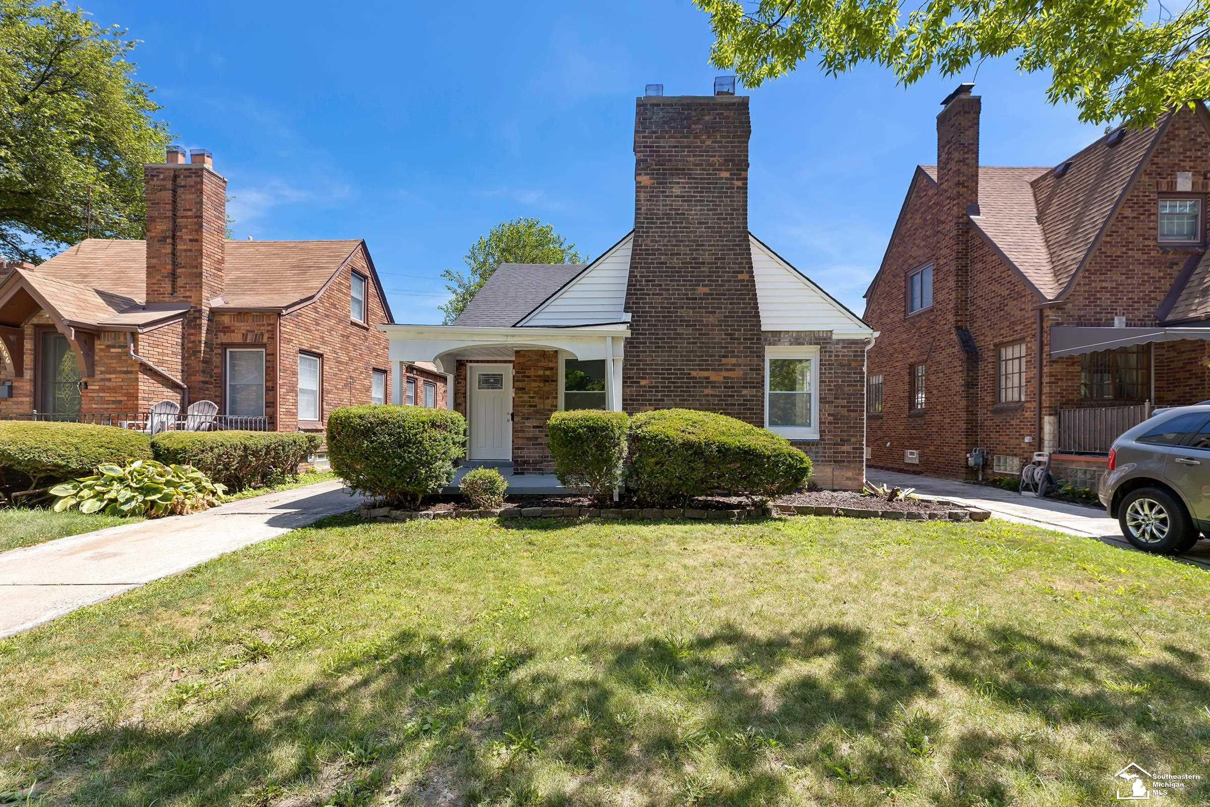5960 Bishop Street, Detroit, MI 48224 — front exterior