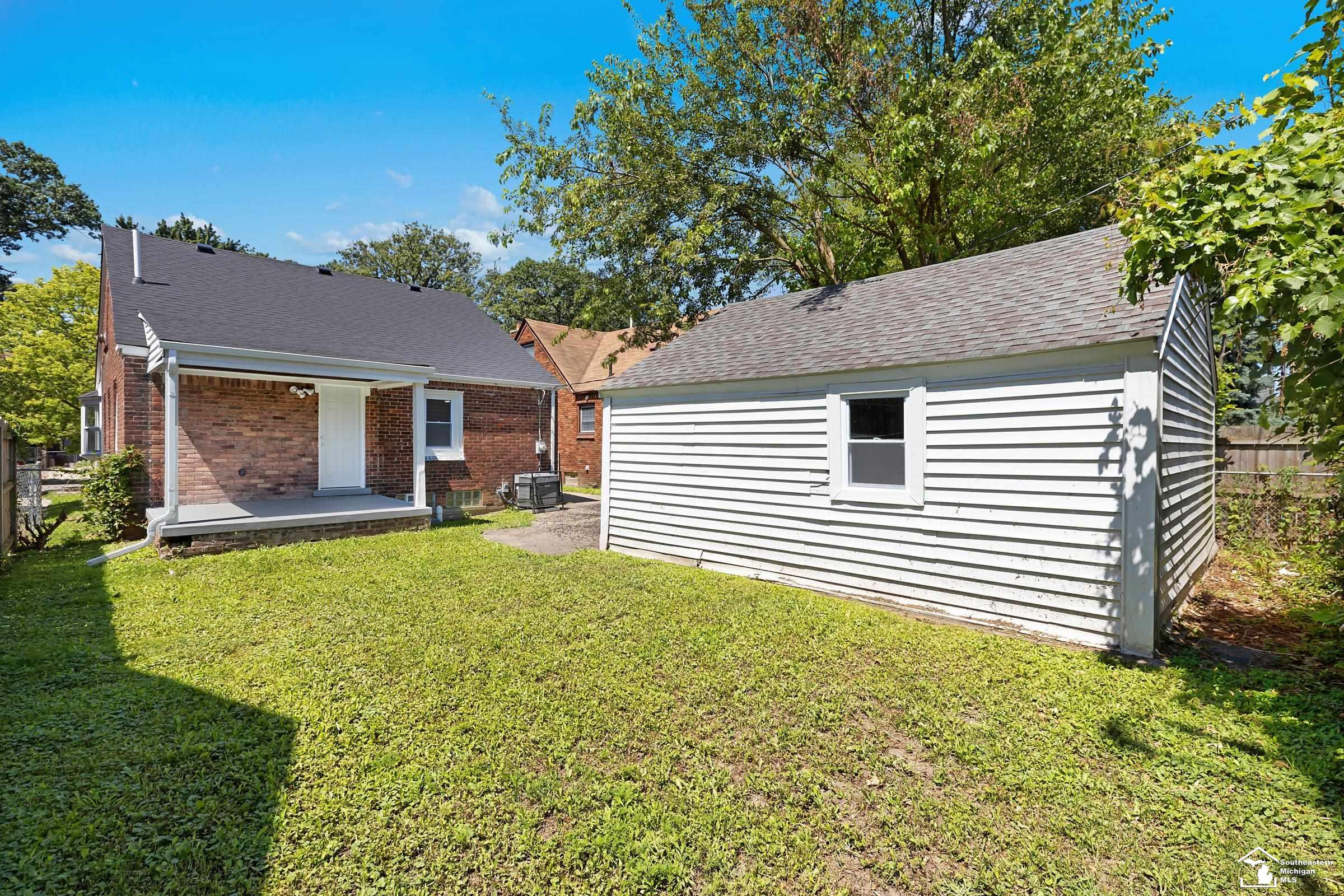 5960 Bishop Street, Detroit, MI 48224 — Photo 6