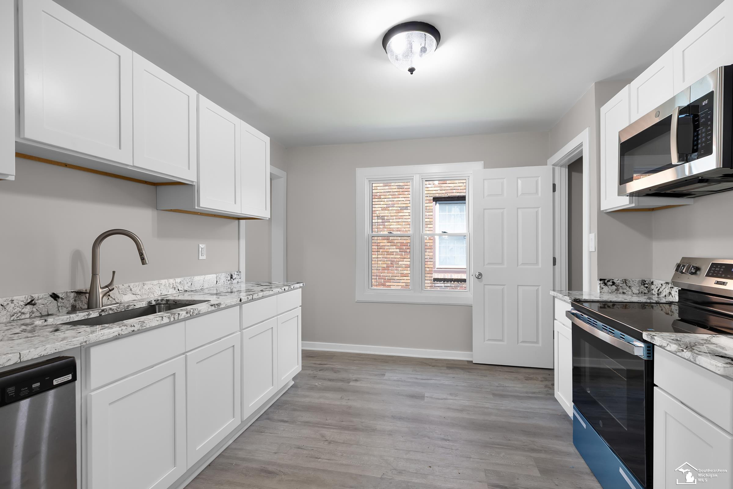 5960 Bishop Street, Detroit, MI 48224 — Photo 15