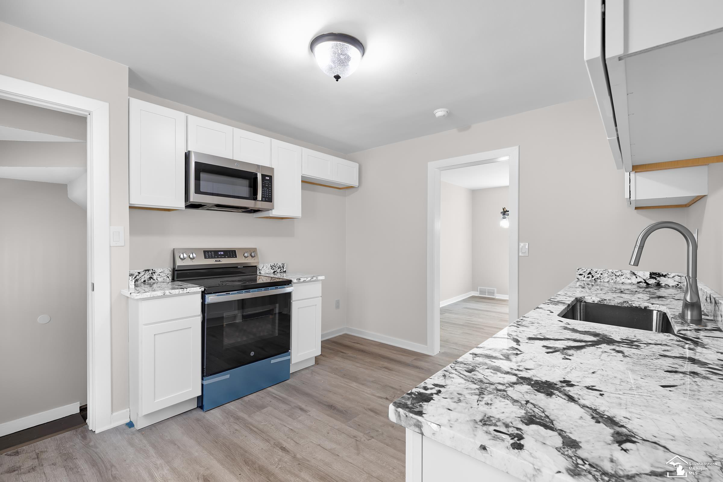 5960 Bishop Street, Detroit, MI 48224 — Photo 17