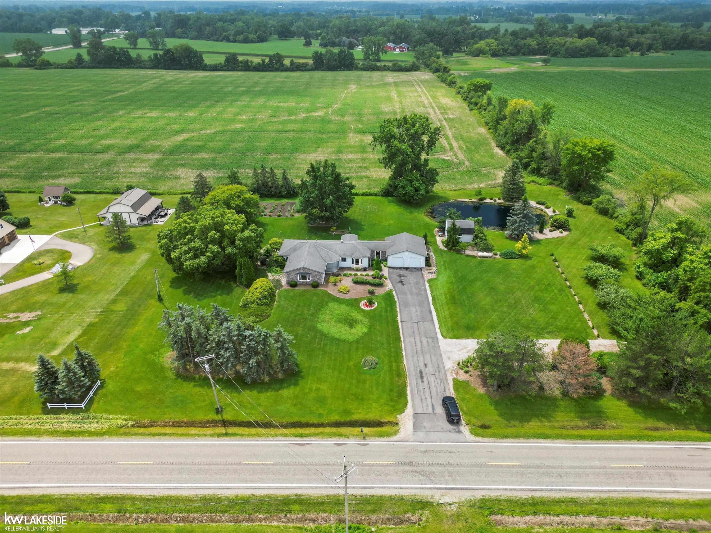 27550 School Section Road, Richmond, MI 48062 — Photo 40