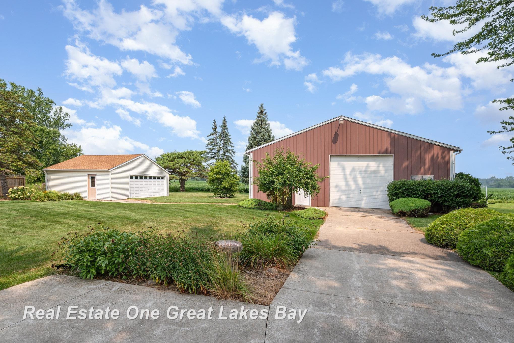 2155 Wetters Road, Kawkawlin, MI 48631 — Photo 6