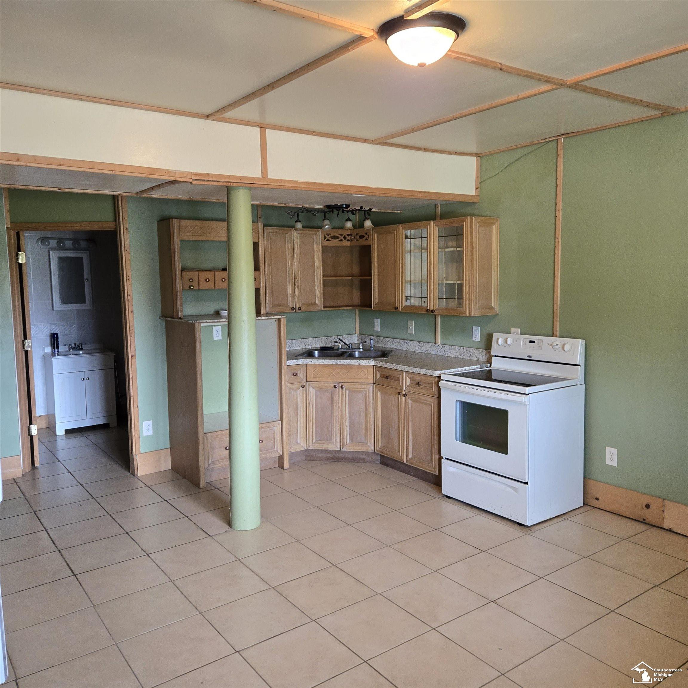 8761 Wildcat Road, MI 48032 — Photo 16