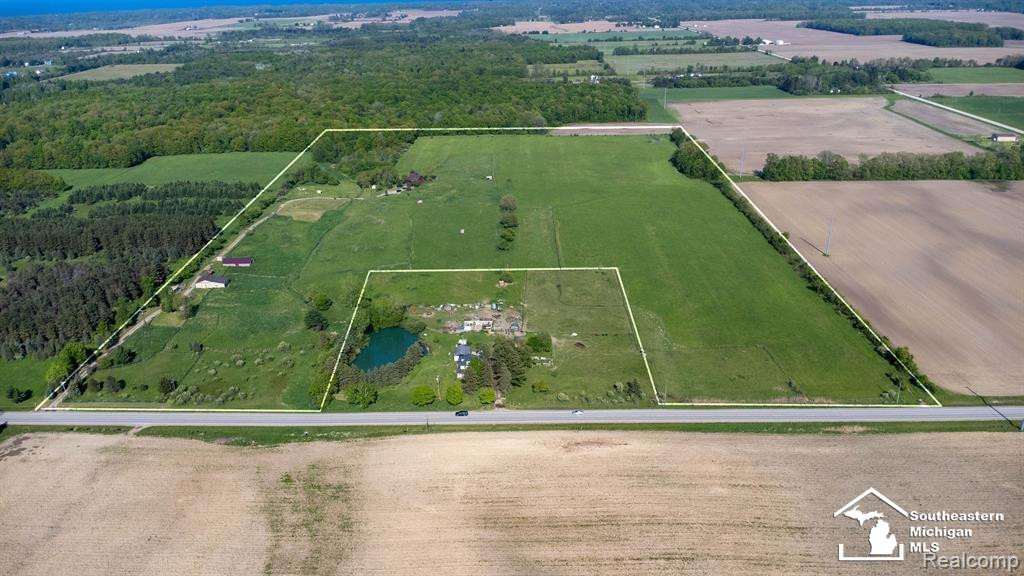 8761 Wildcat Road, MI 48032 — Photo 28