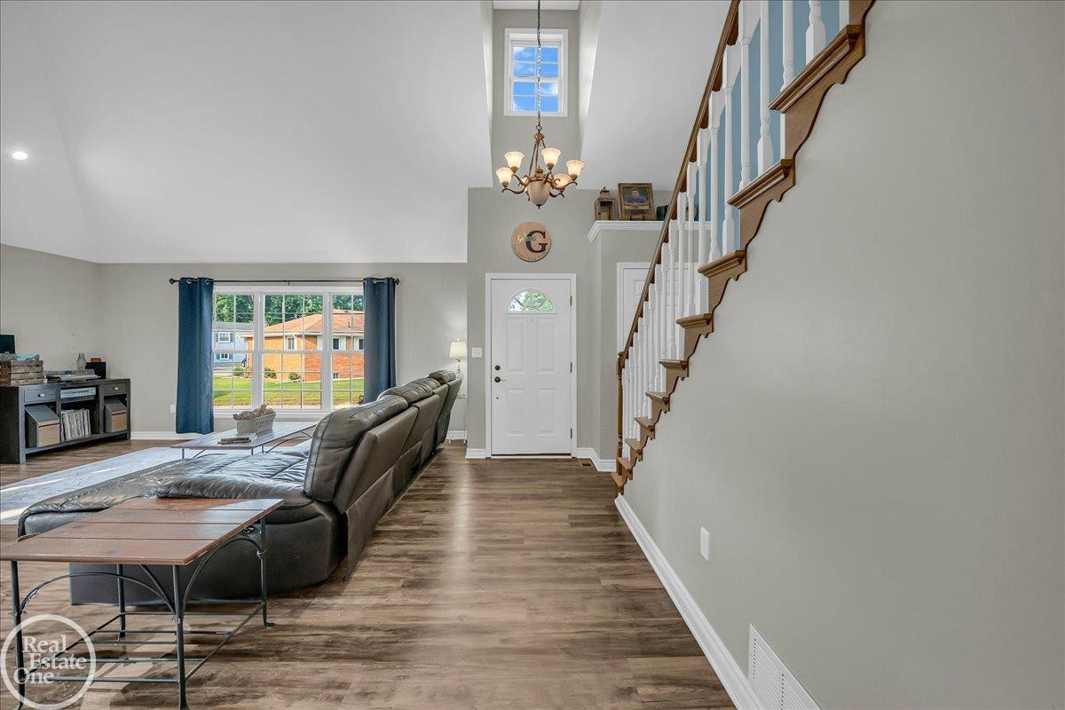 3273 Main Street, MI — Photo 6