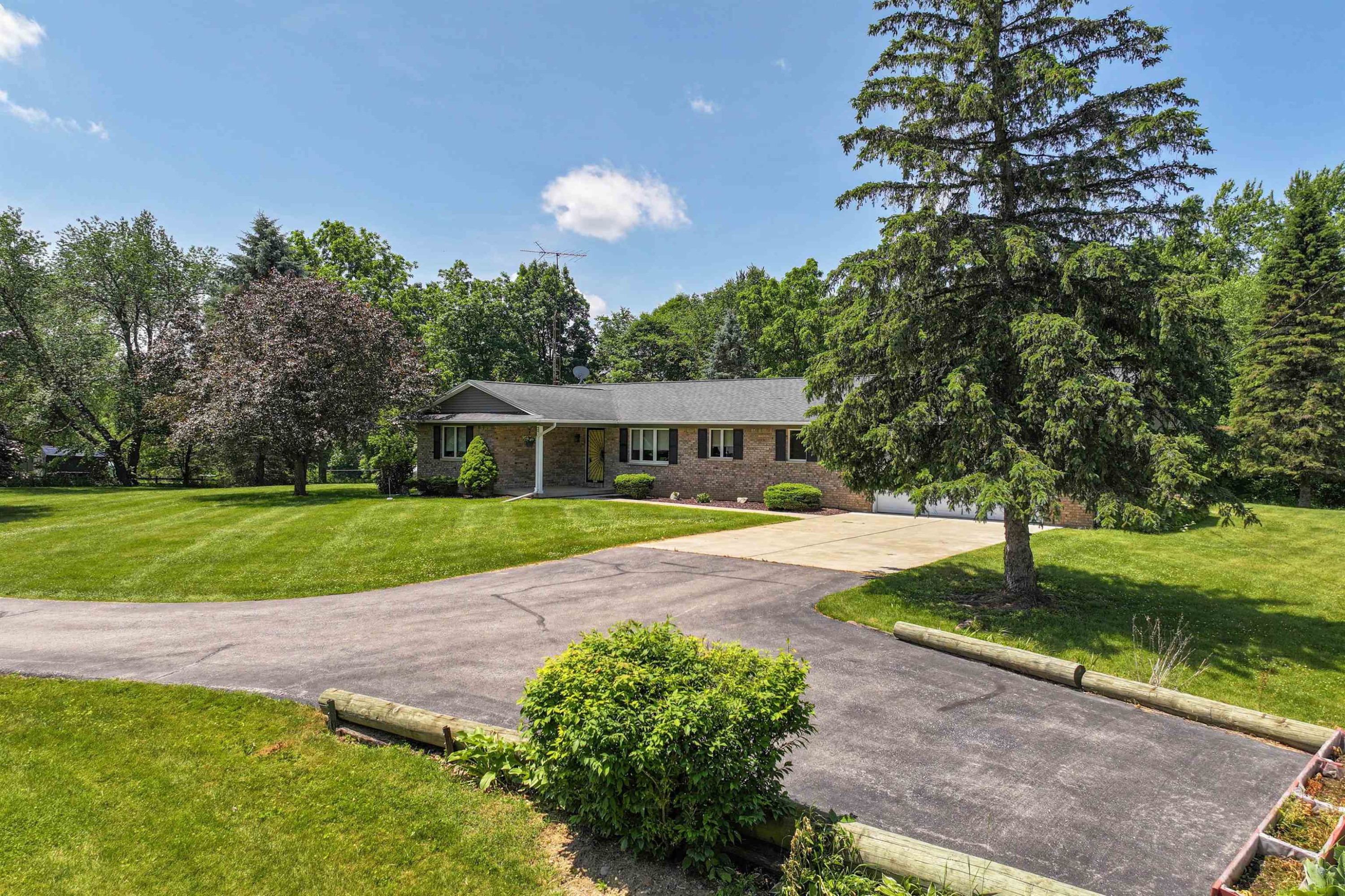 5802 Pratt Road, Lapeer, MI 48446 — Photo 5