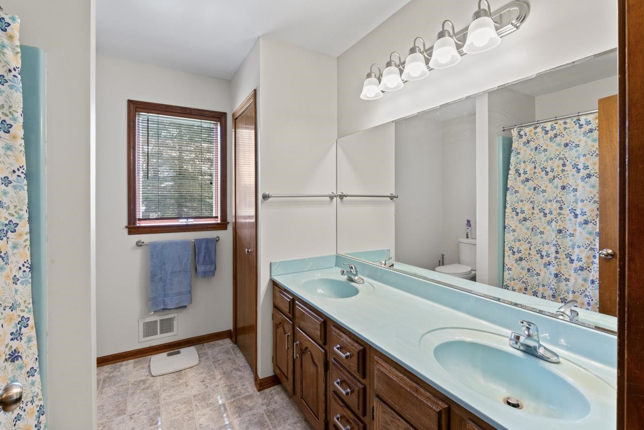 5802 Pratt Road, Lapeer, MI 48446 — Photo 17