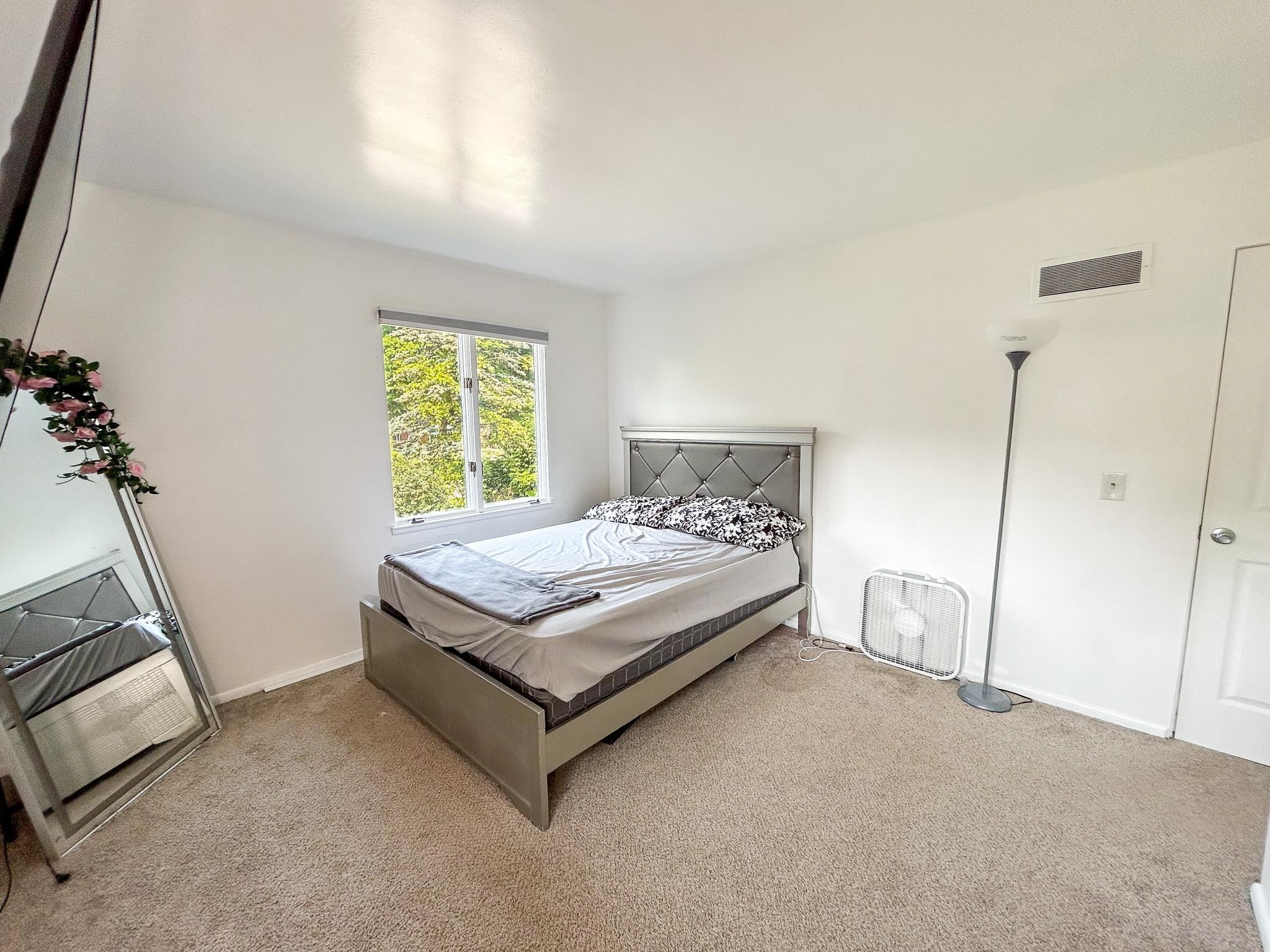 1246 Dyemeadow Lane, Flint, MI 48532 — Photo 32