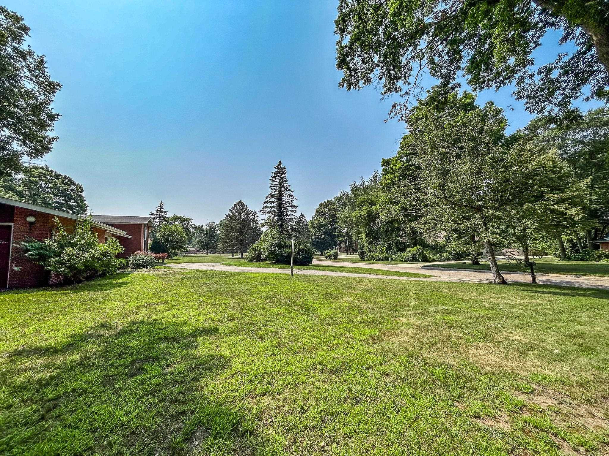 1246 Dyemeadow Lane, Flint, MI 48532 — Photo 43