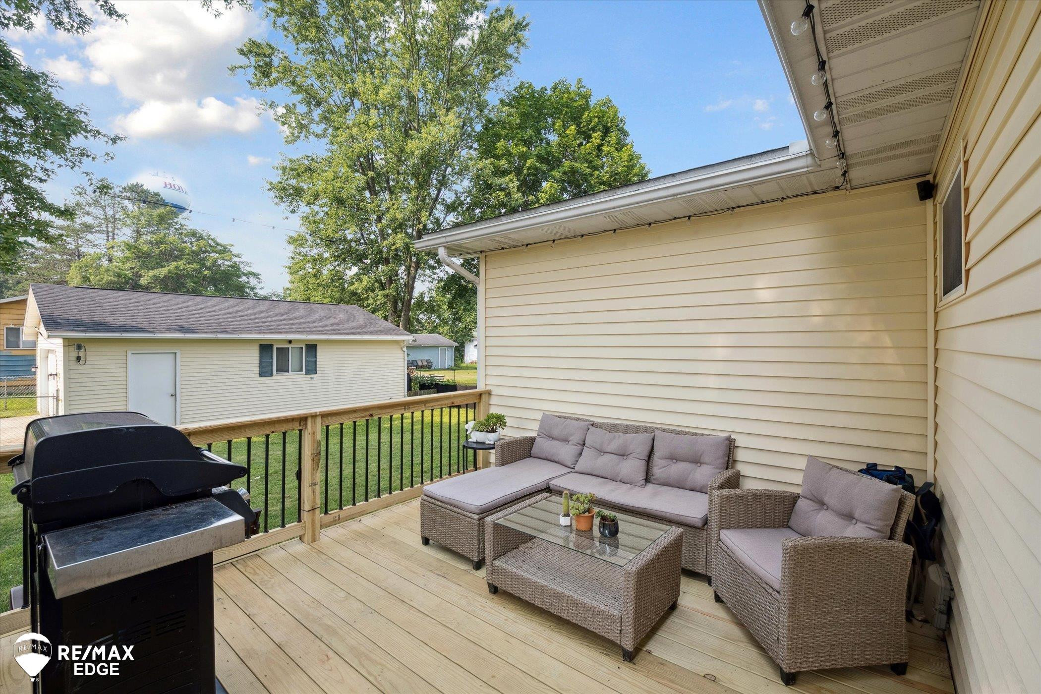 206 Thomas Street, Holly, MI 48442 — Photo 3