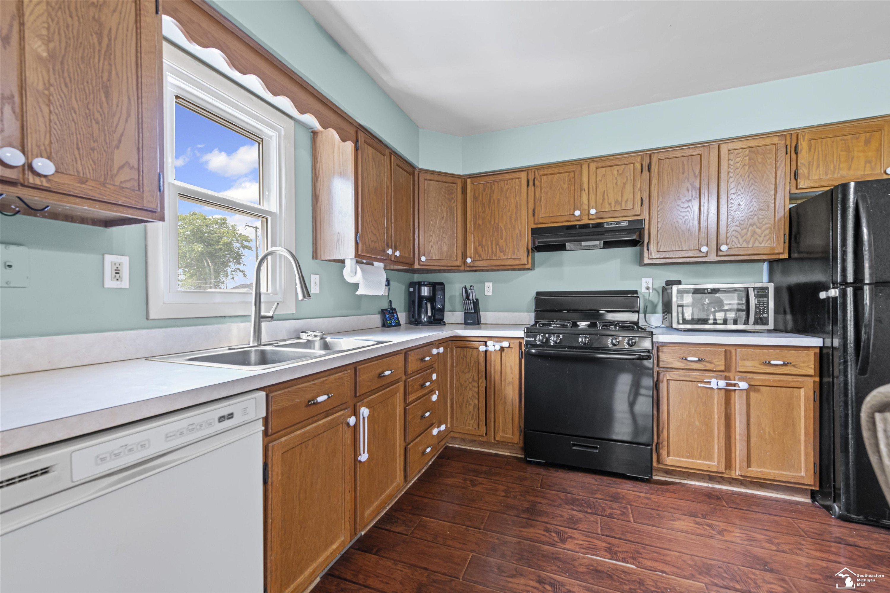 7462 Canal Street, Newport, MI 48166 — Photo 11