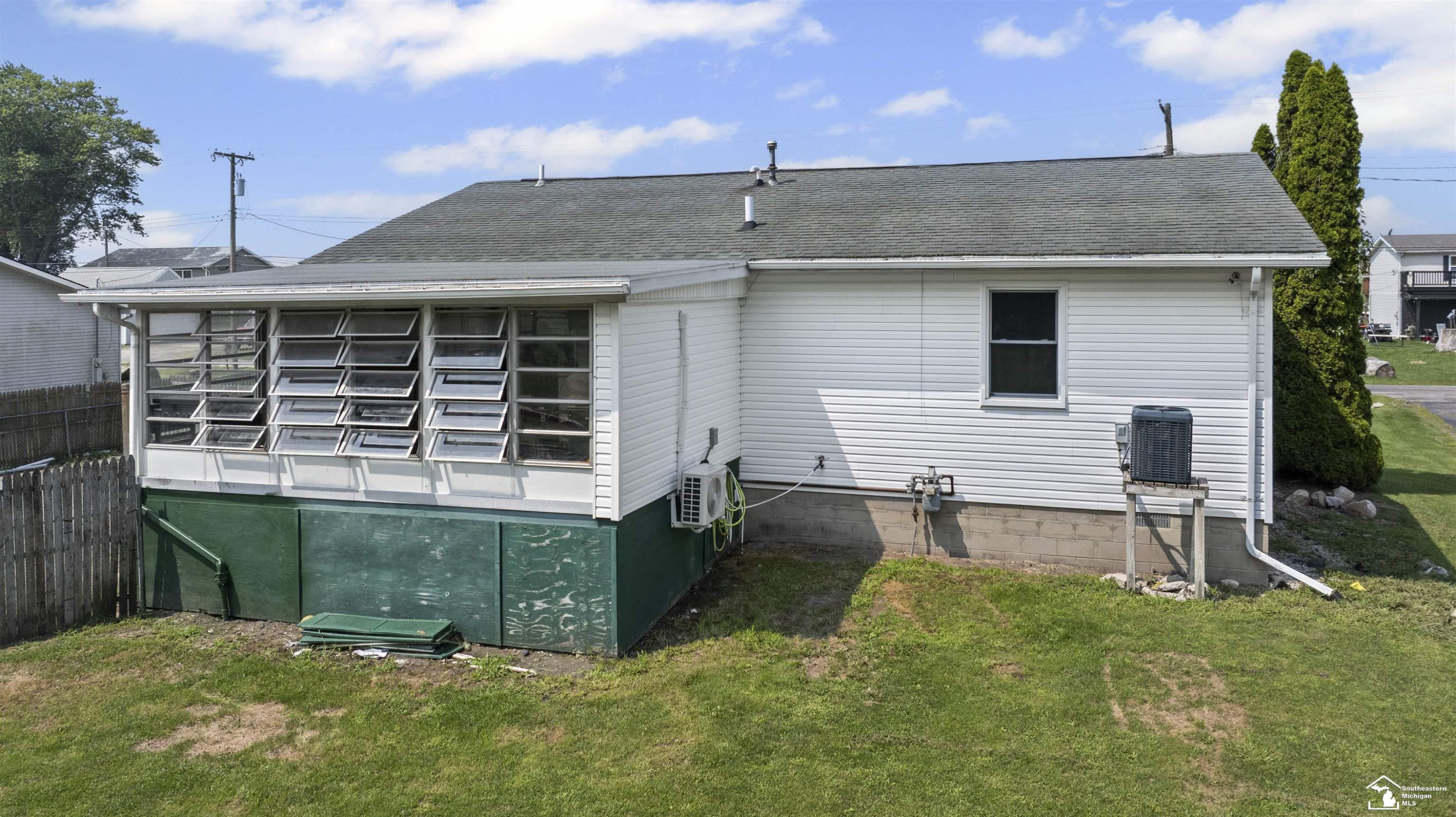 7462 Canal Street, Newport, MI 48166 — Photo 28