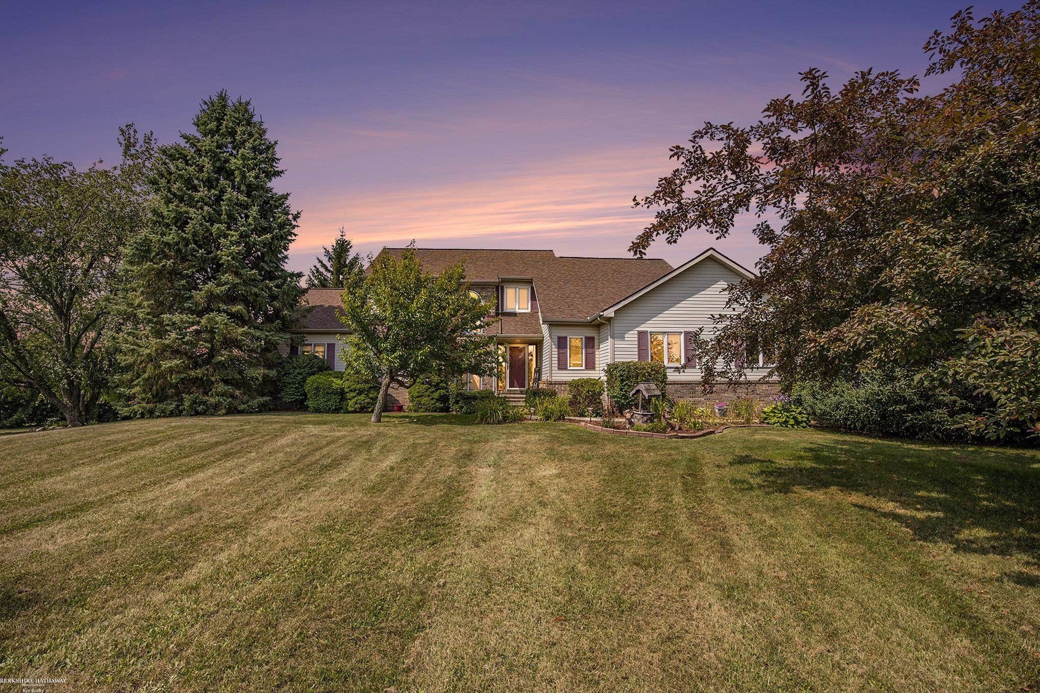 110 Amy Lynn Court, Metamora, MI 48455 — Photo 2