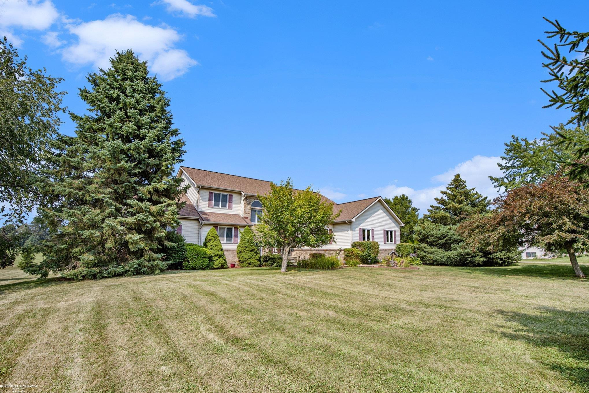 110 Amy Lynn Court, Metamora, MI 48455 — Photo 3
