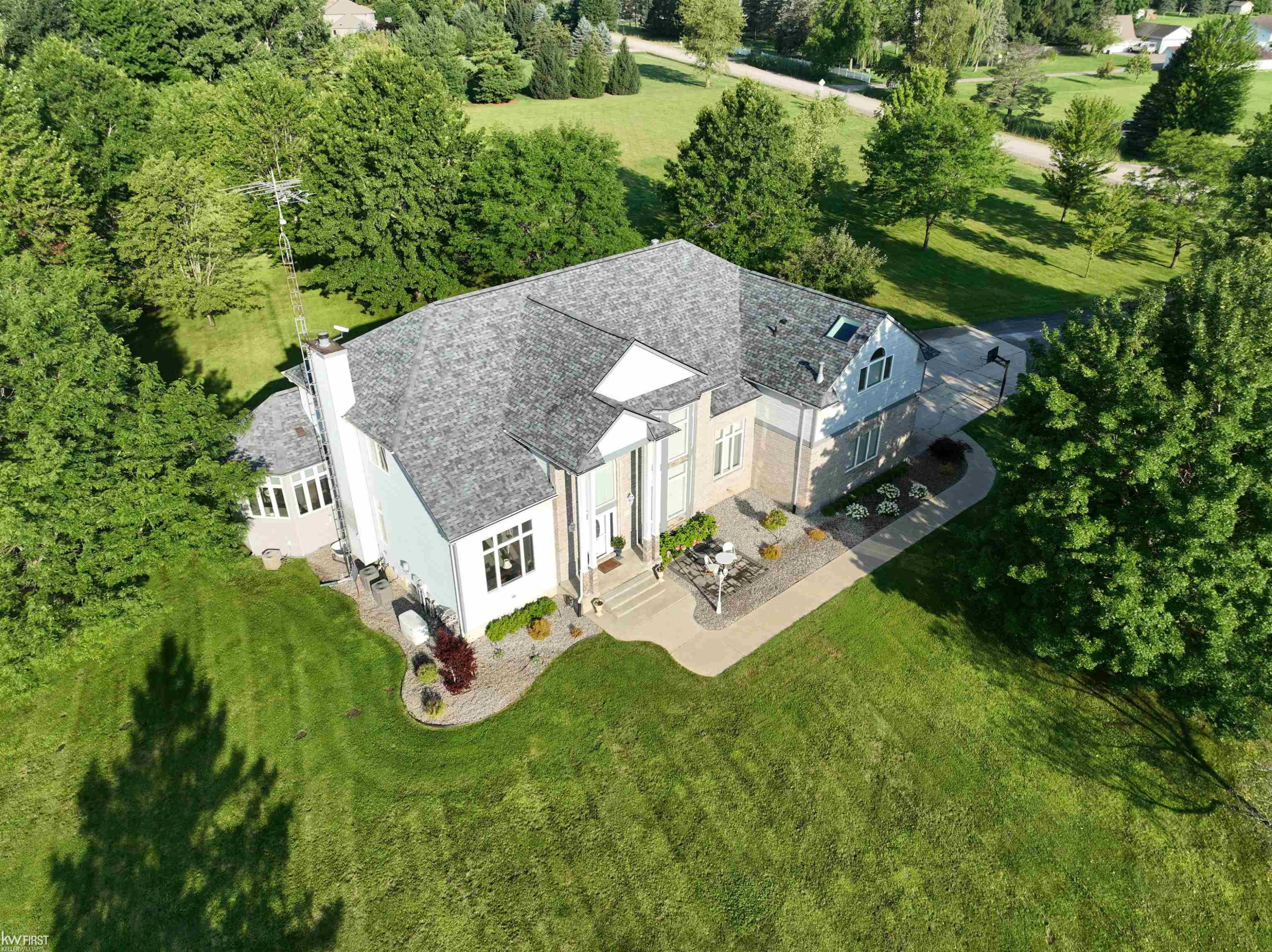 7090 E Hill Road, Grand Blanc, MI 48439 — Photo 4