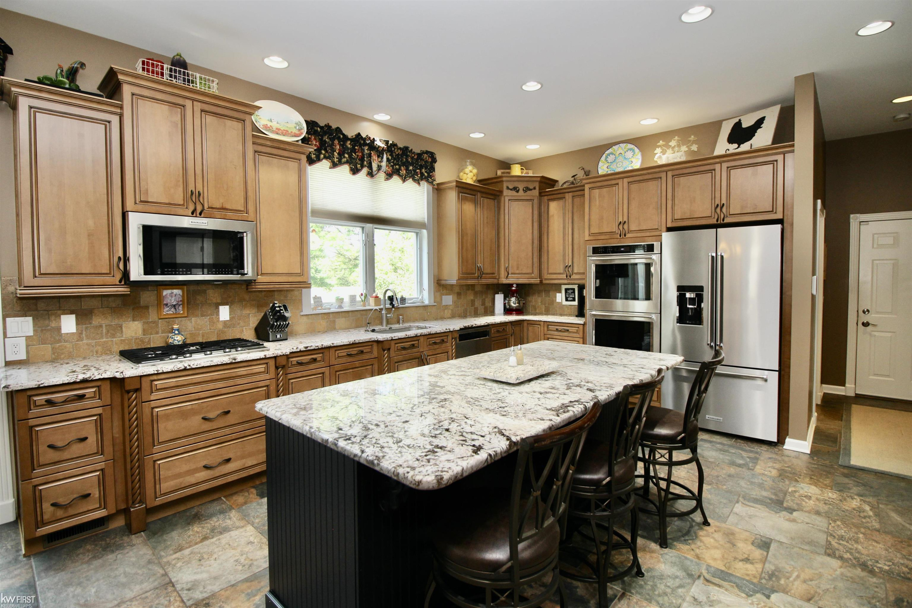 7090 E Hill Road, Grand Blanc, MI 48439 — Photo 22