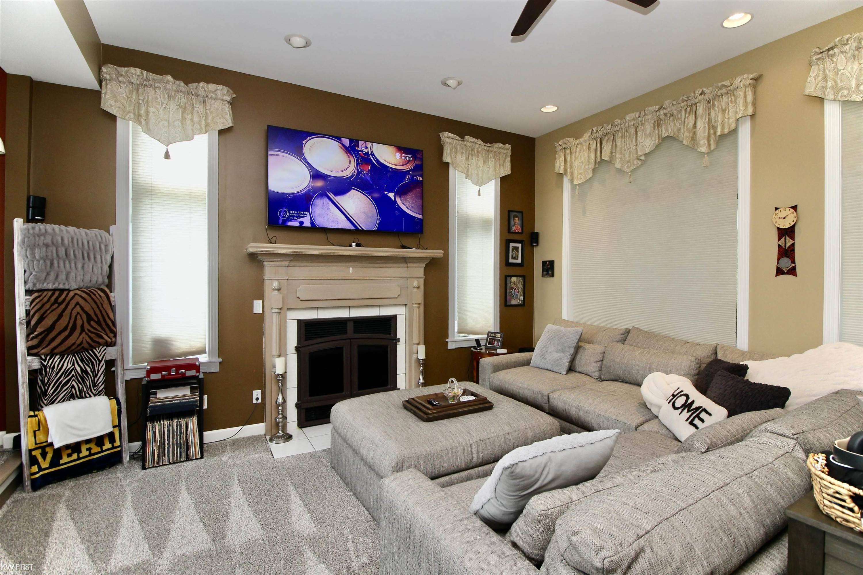 7090 E Hill Road, Grand Blanc, MI 48439 — Photo 28