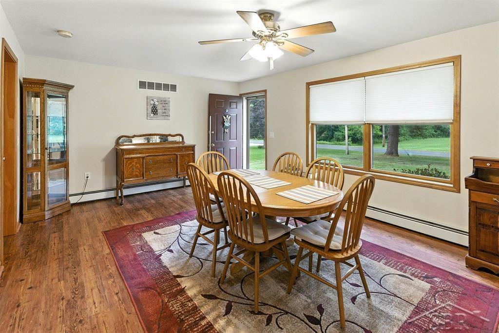 5505 N Clarence Court, Sanford, MI 48657 — Photo 4