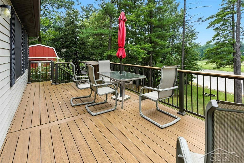 5505 N Clarence Court, Sanford, MI 48657 — Photo 30