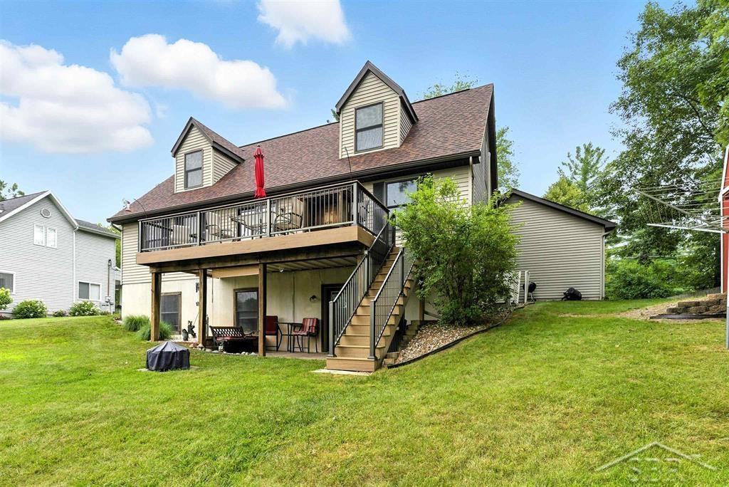 5505 N Clarence Court, Sanford, MI 48657 — Photo 47