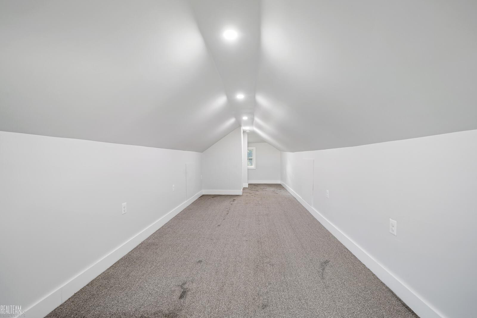 23154 Torrey Street, MI — Photo 14