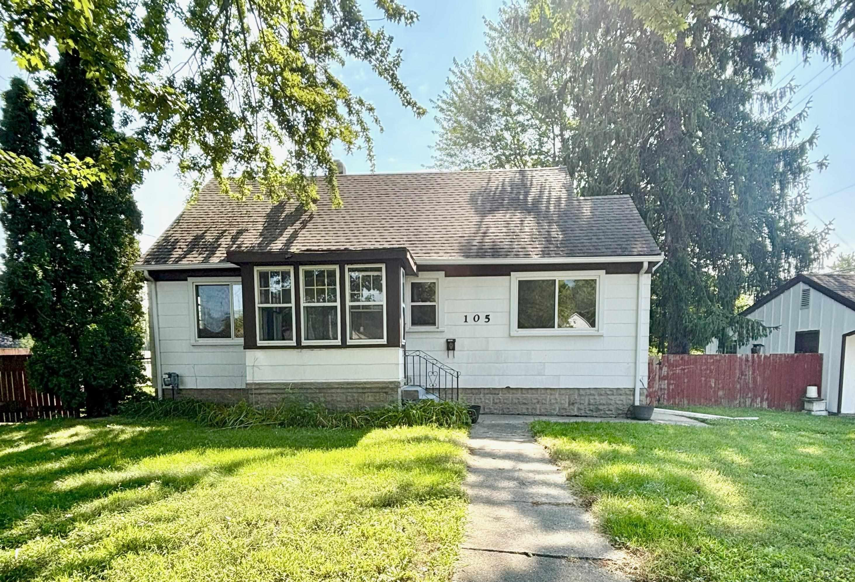 105 S Monroe Street, Blissfield, MI 49228 — Photo 2